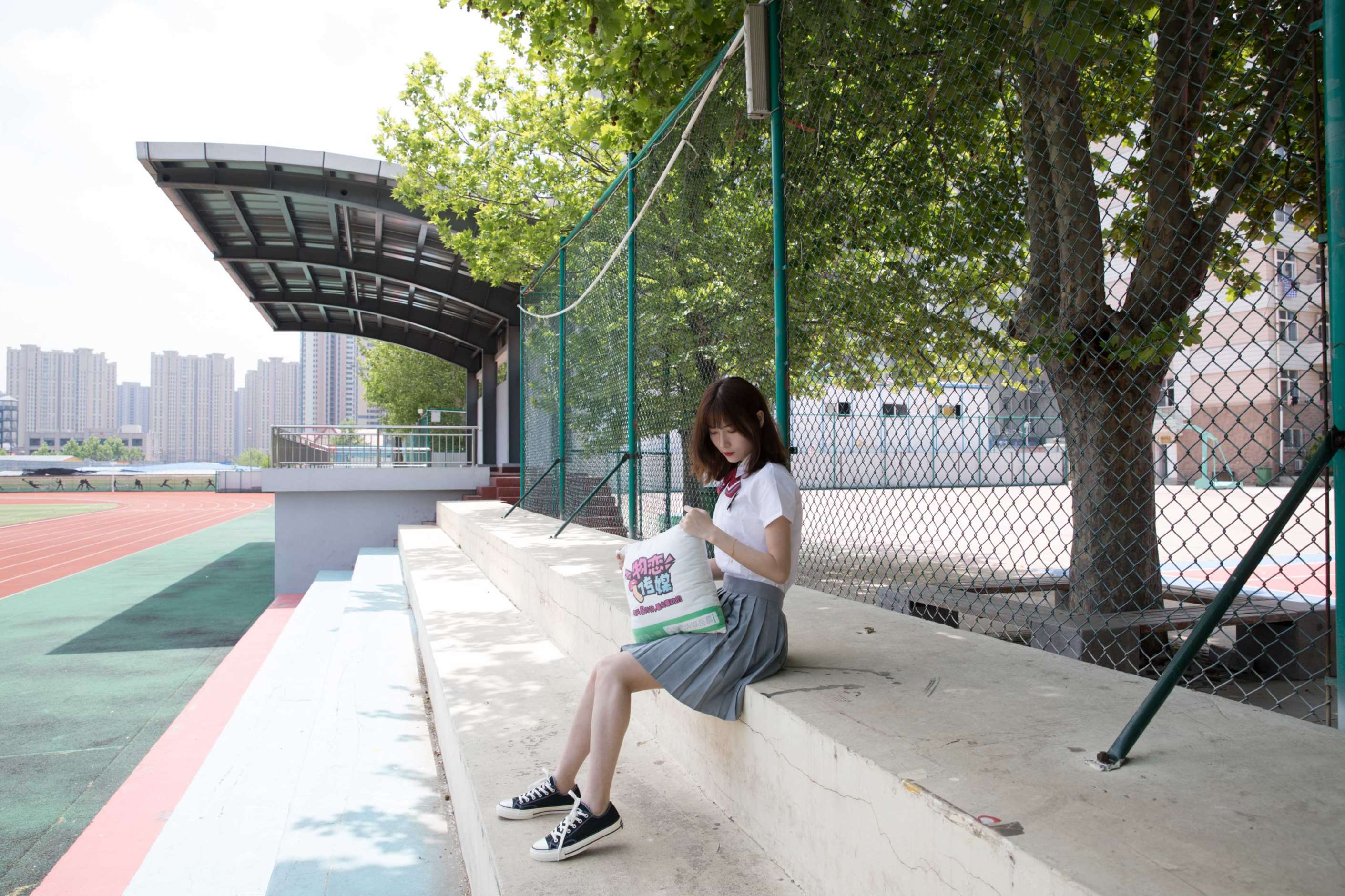 物恋传媒 No.156 案例猫耳-操场、校服、帆布鞋与船袜  [172P+1V4.31G]