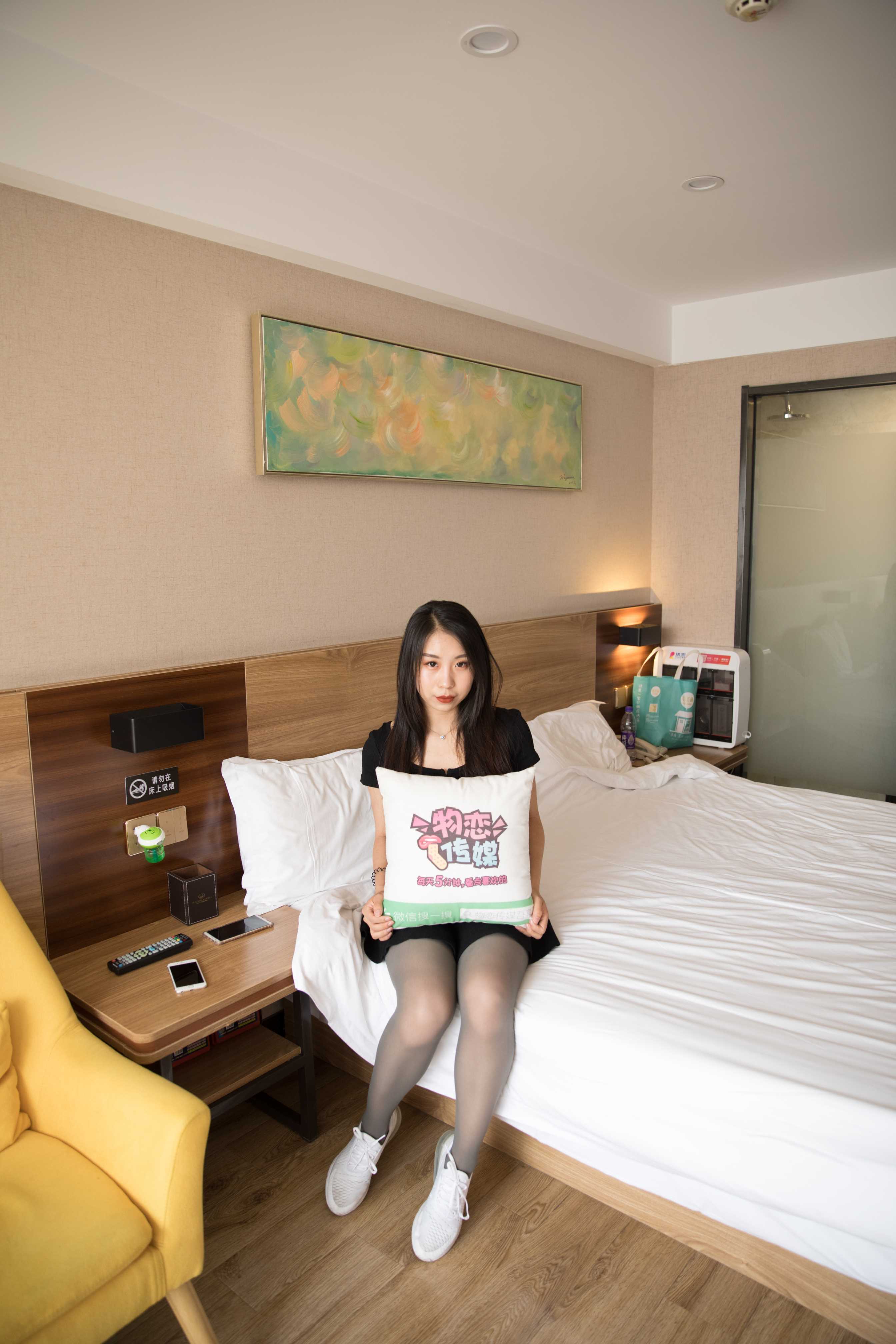 物恋传媒 No.162 璐璐-典雅的唯美  [155P+1V3.32G]