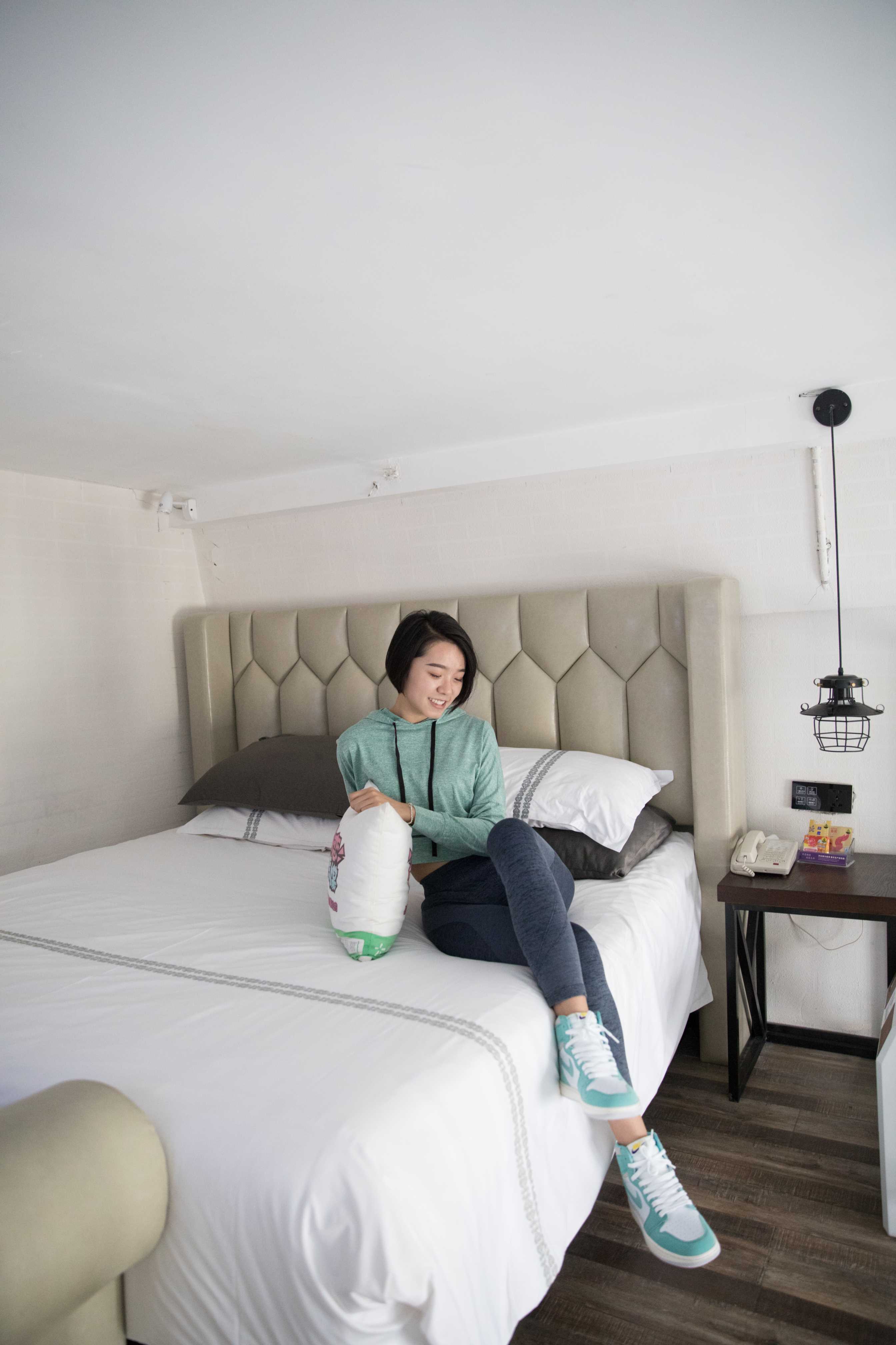 物恋传媒 No.168 小飞-清爽利落的运动风  [134P+1V3.93G]