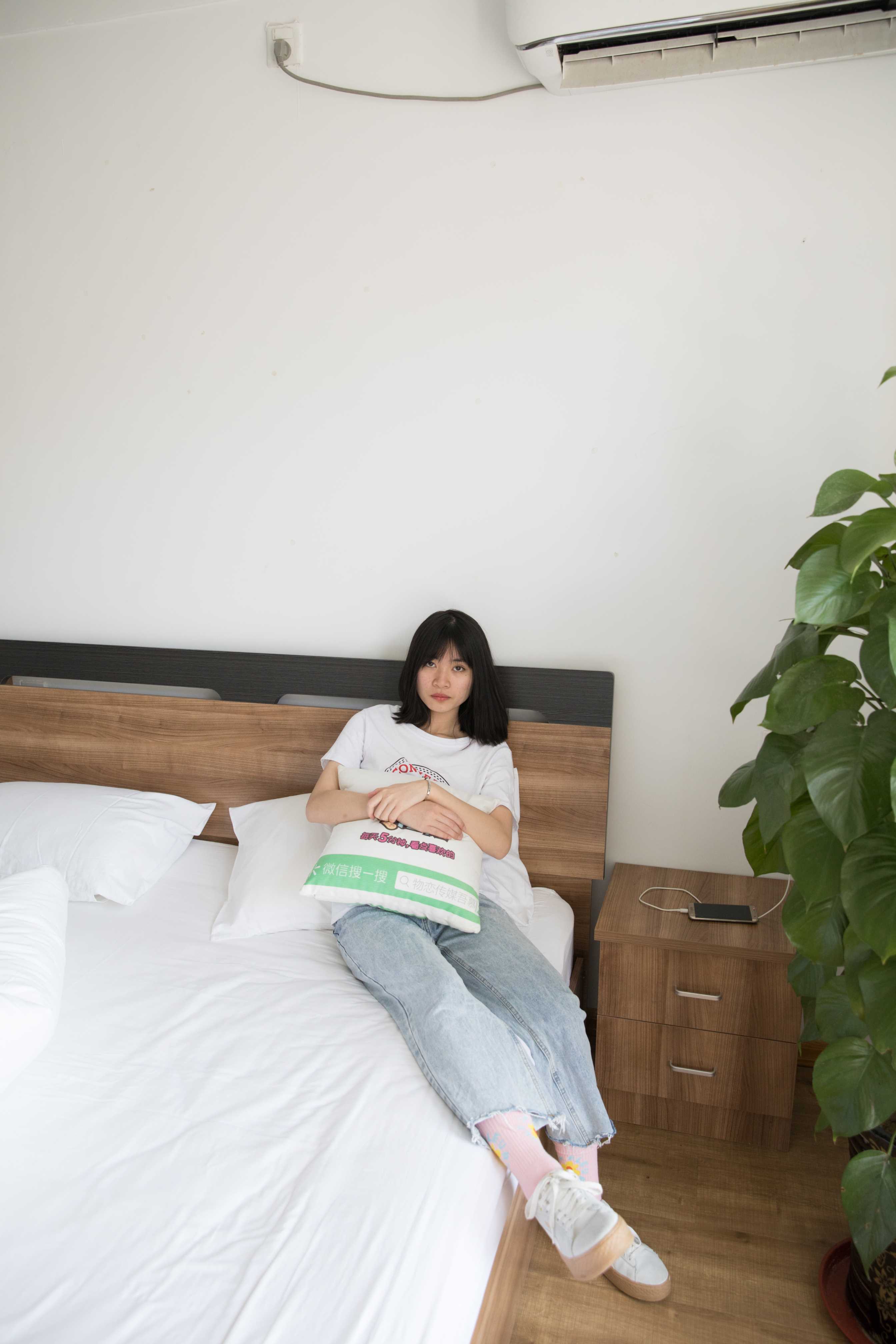 物恋传媒 No.175 晨曦-粉红色的回忆  [161P+1V3.89G]