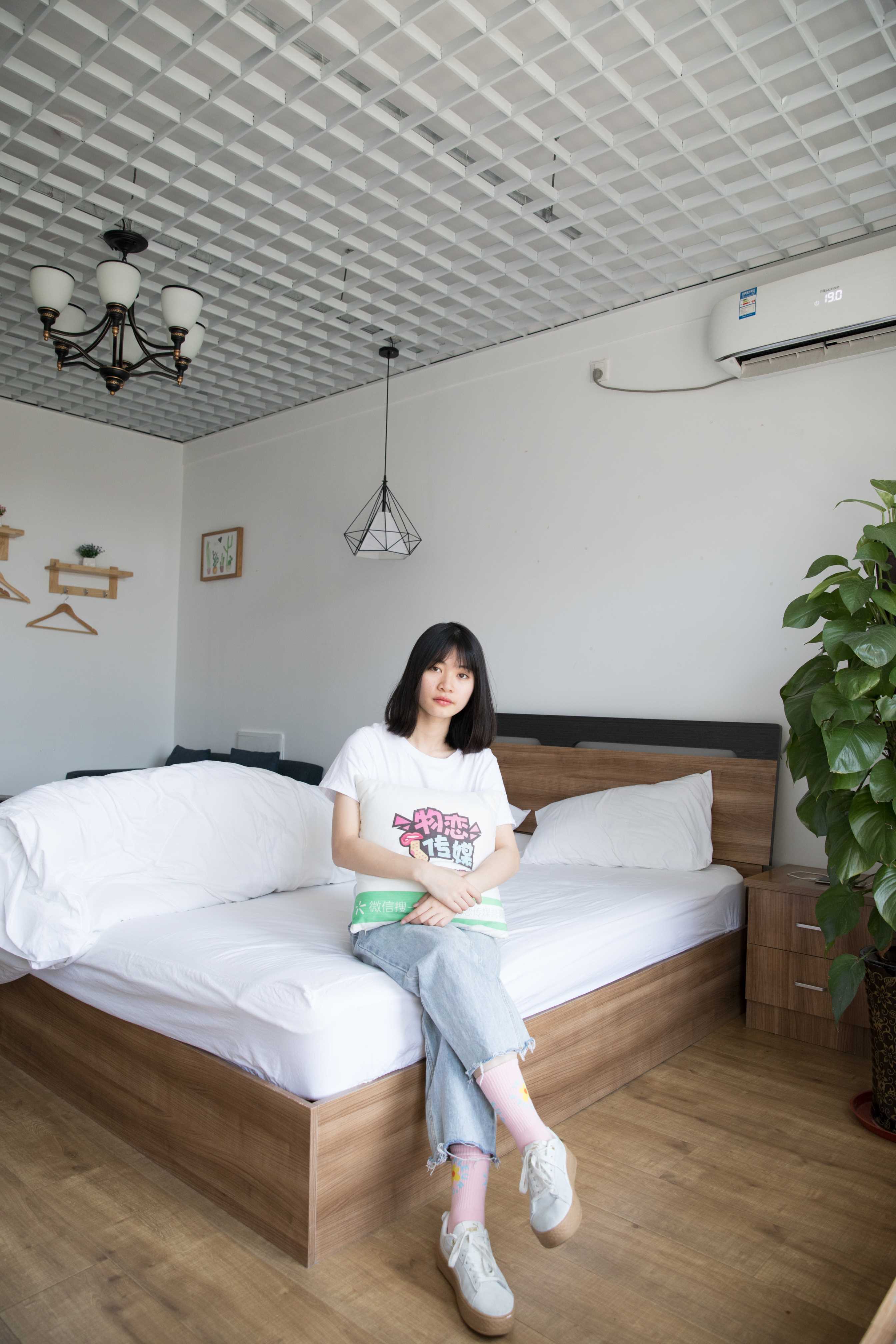 物恋传媒 No.175 晨曦-粉红色的回忆  [161P+1V3.89G]