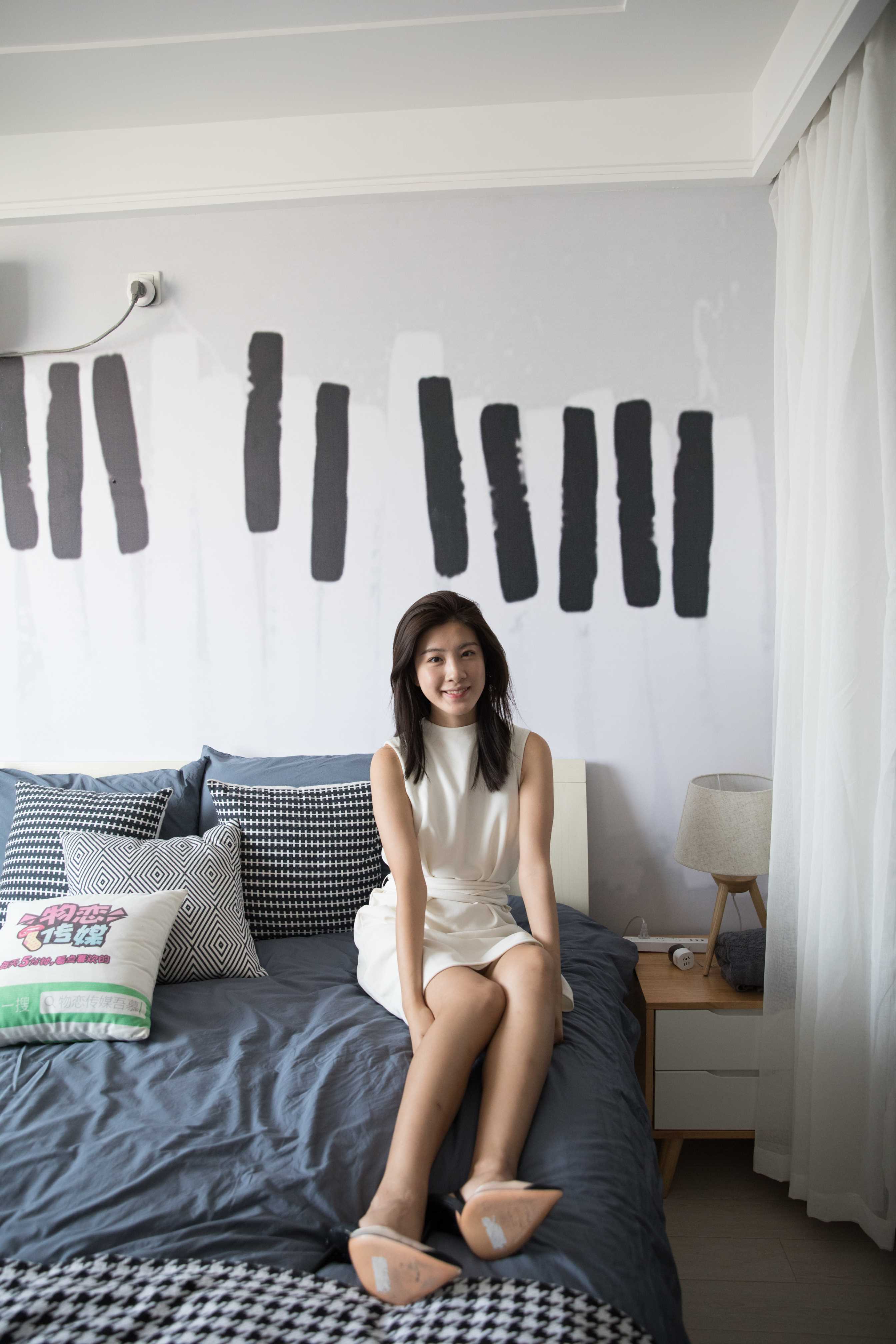 物恋传媒 No.186 柠檬-白色连衣裙配高跟鞋  [138P+1V3.8G]