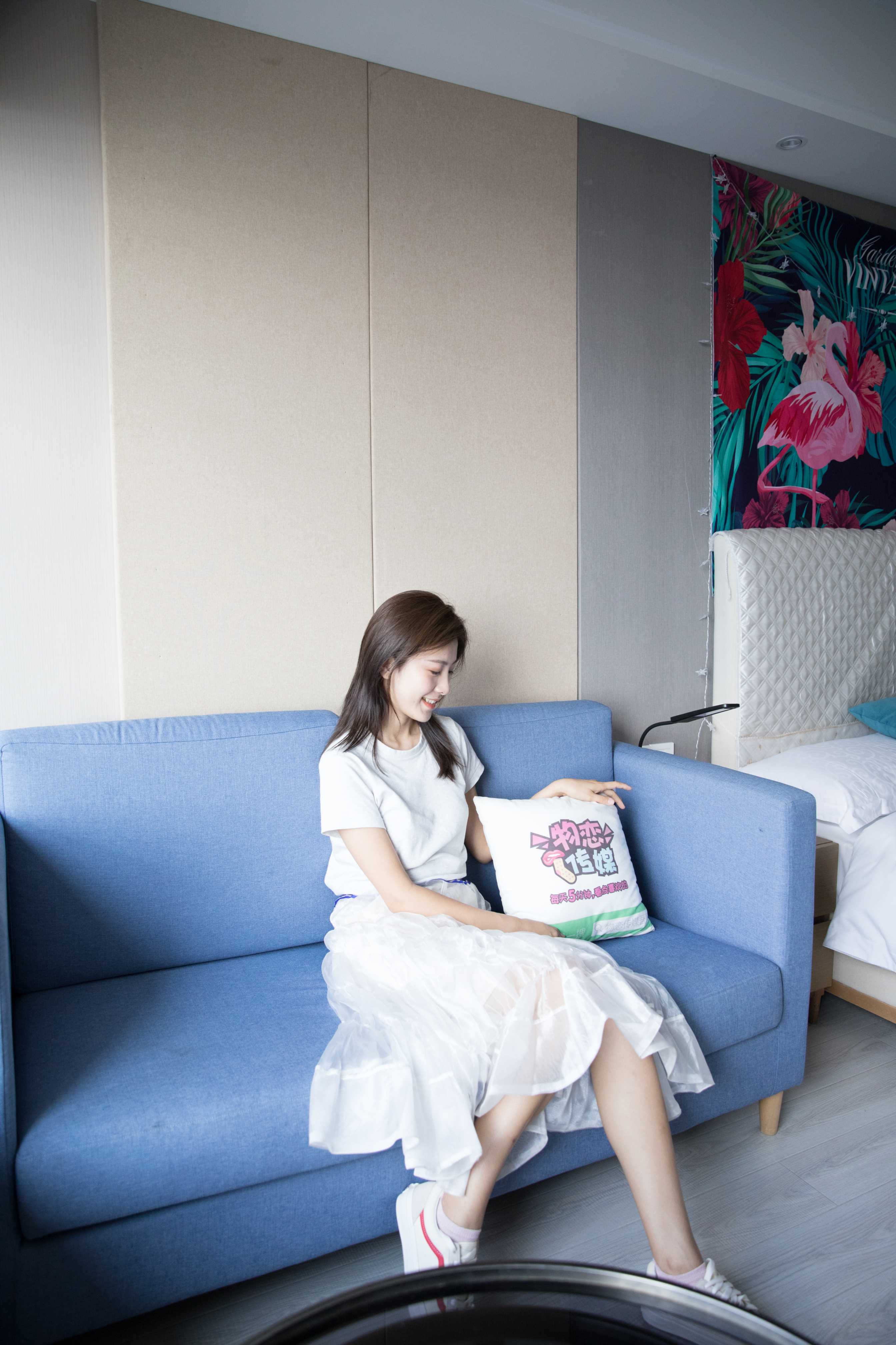 物恋传媒 No.187 柠檬-多彩的白 清纯柠檬  [218P+1V6.39G]