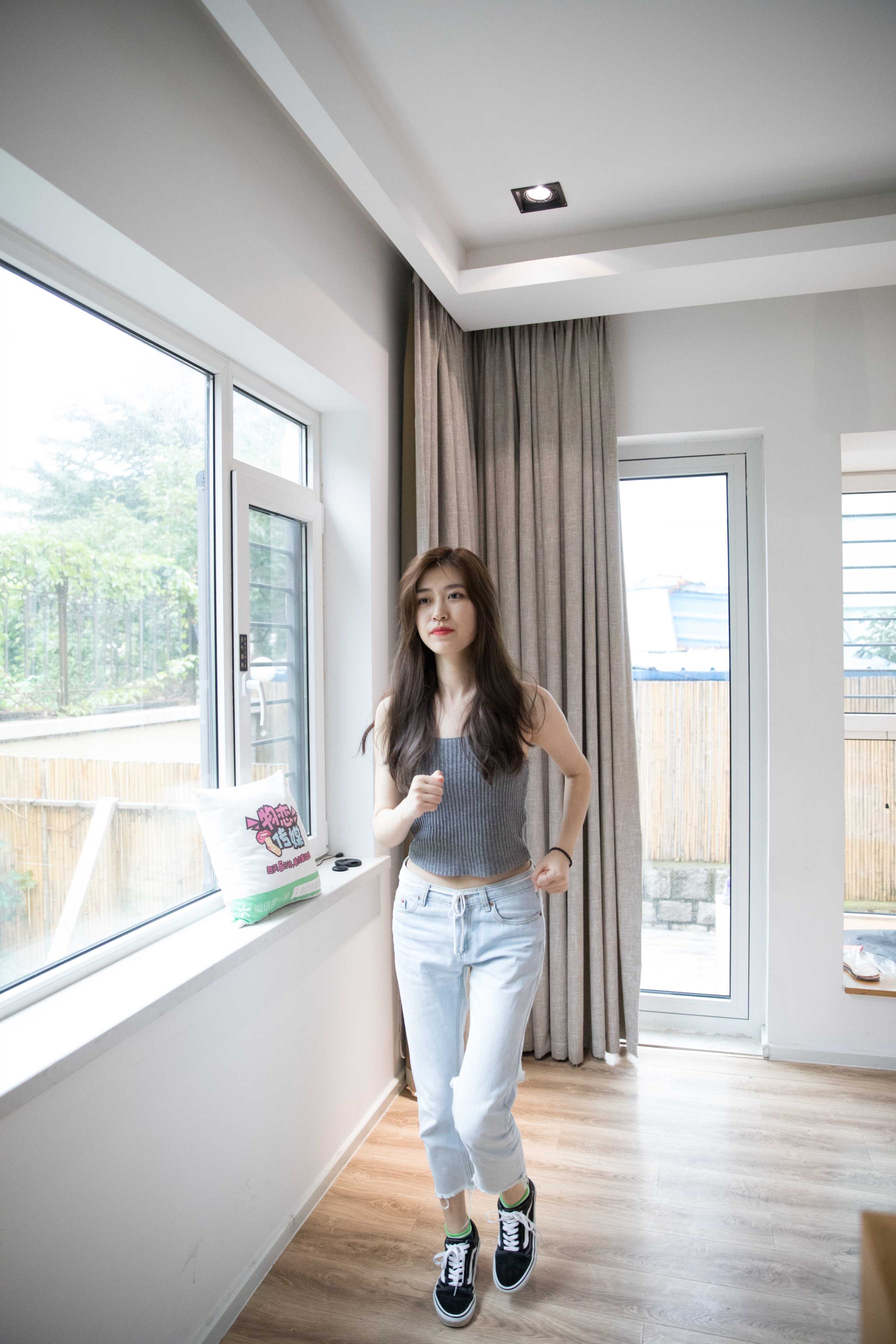 物恋传媒 No.189 佳琪-清冷小  [149P+1V3.64G]