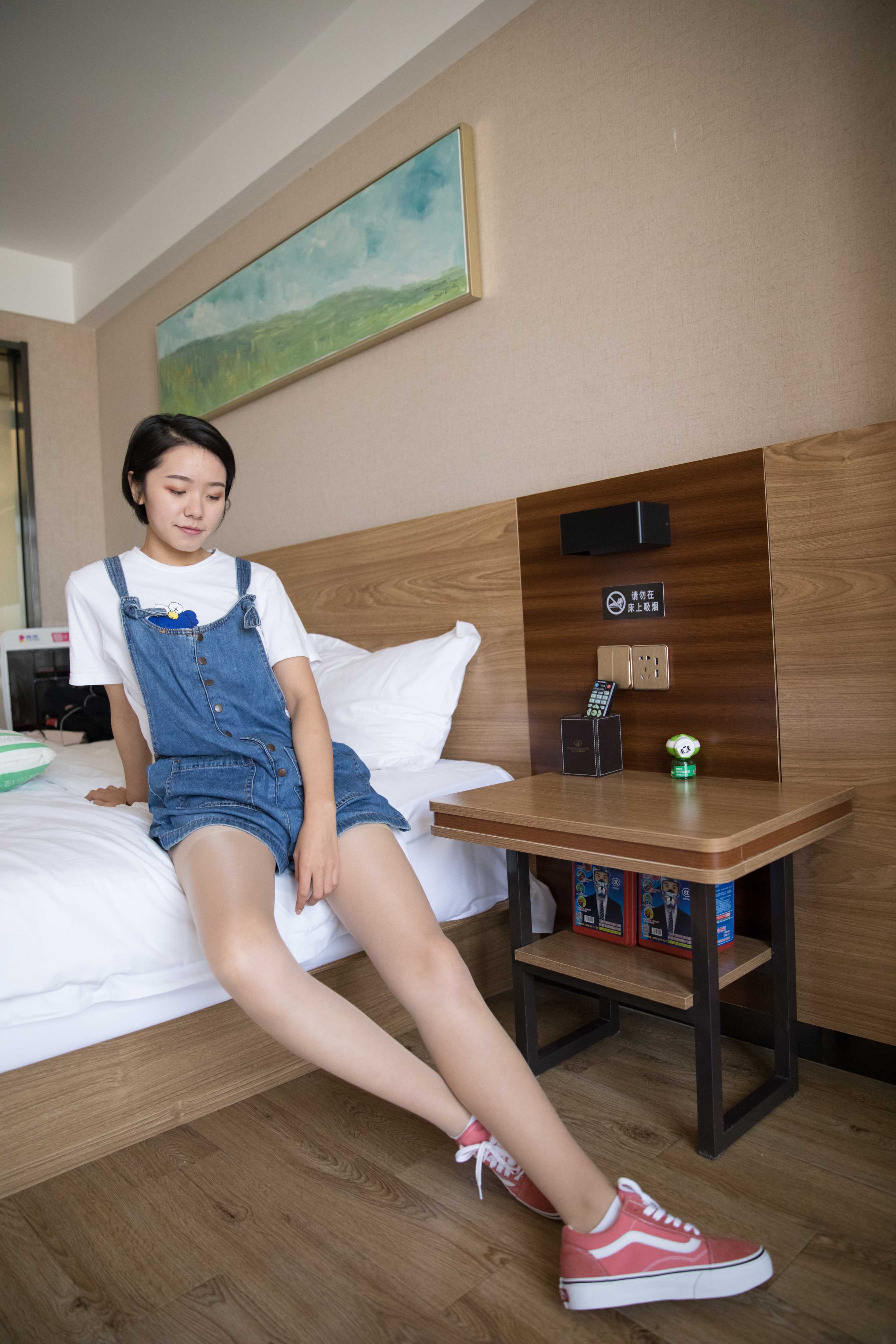 物恋传媒 No.193 小飞-最美是你的笑脸  [199P+1V6.28G]