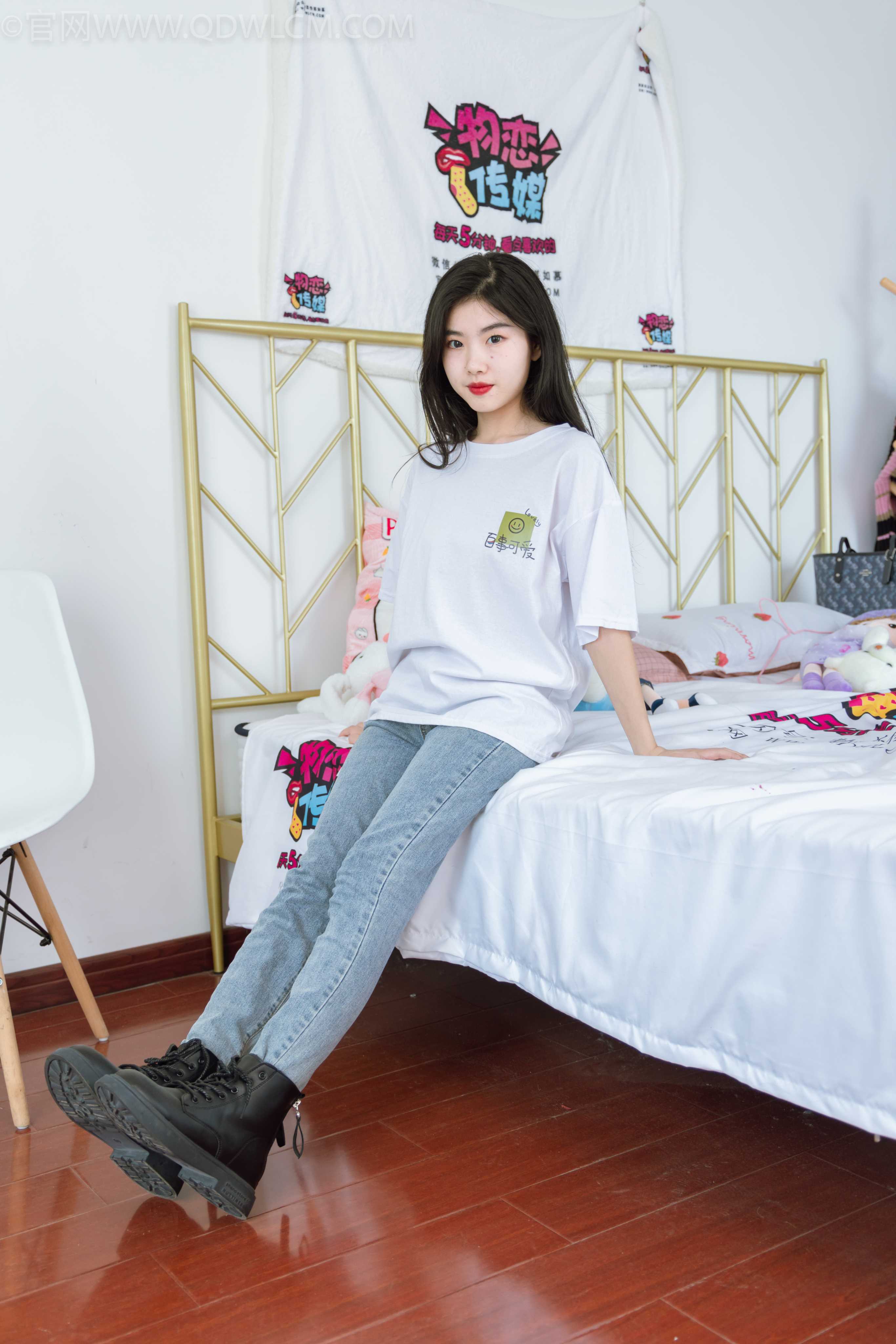 物恋传媒 NO.1103 米米-春日马丁靴 [169P+1V／4.91GB]