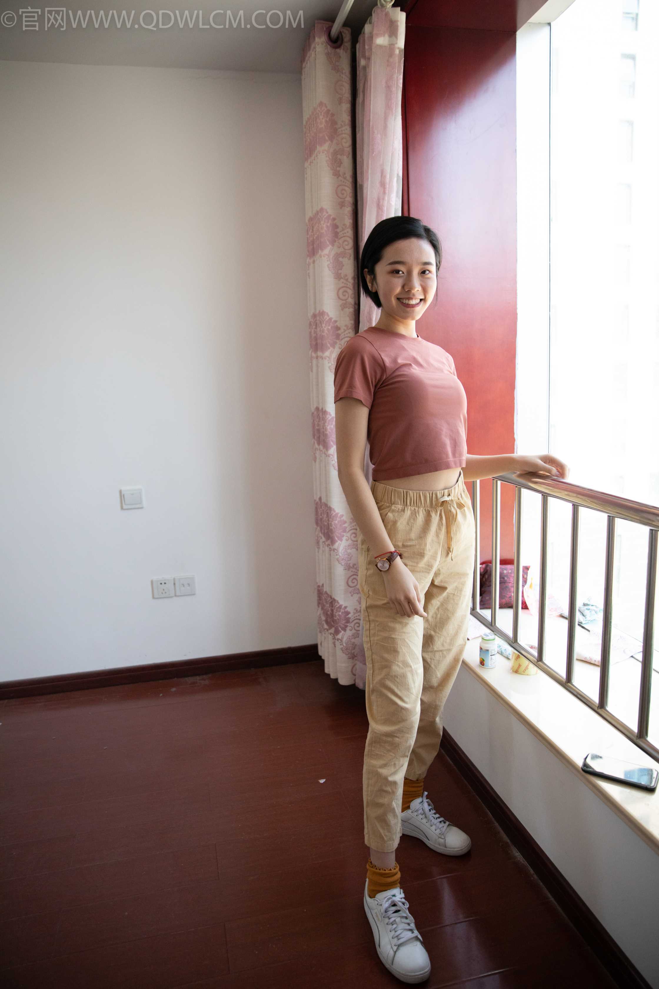 物恋传媒 NO.1122 小飞-心情 [148P+1V／3.89GB]