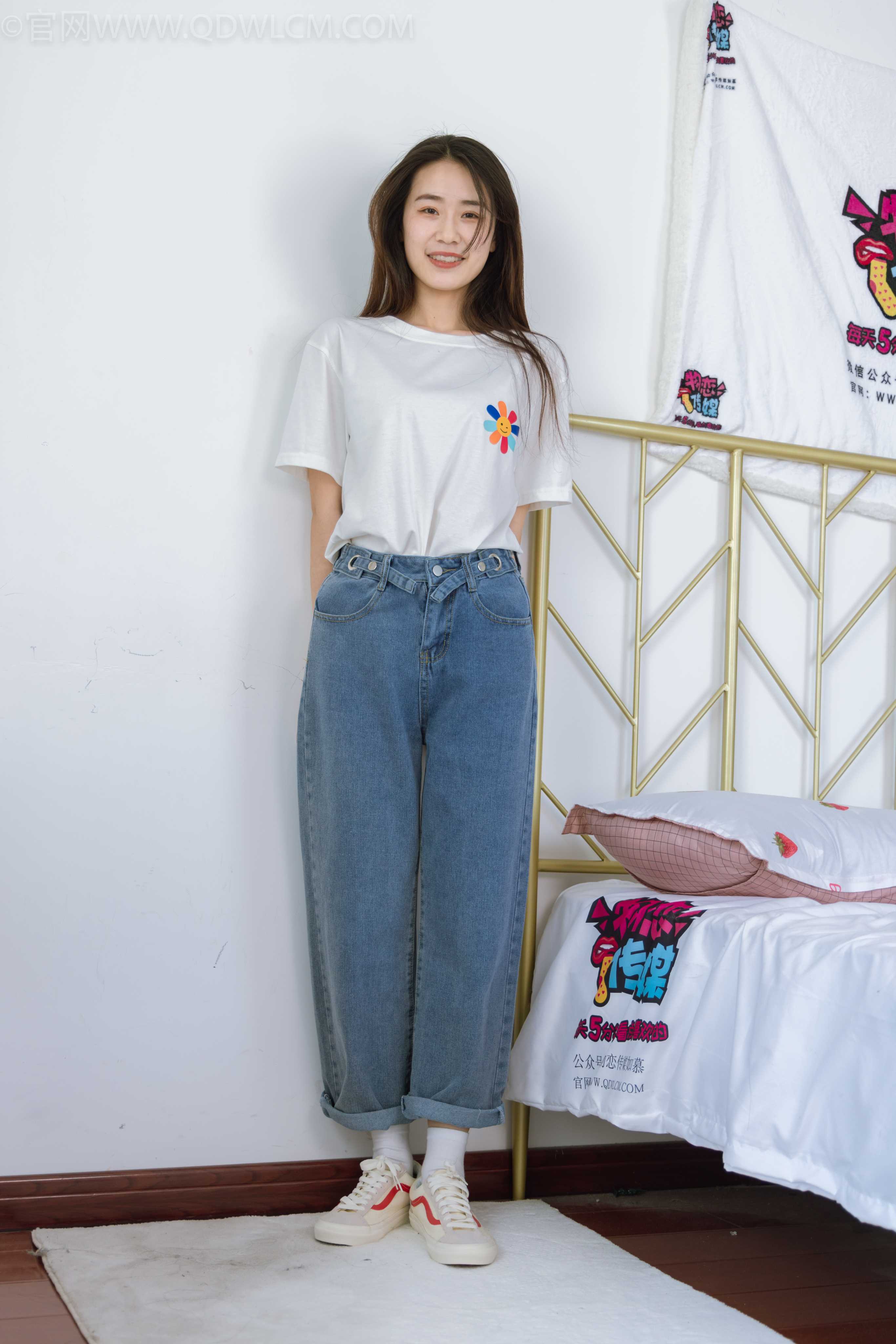 物恋传媒 NO.1135 菜菜-邻家日常 [150P+1V／4.28GB]