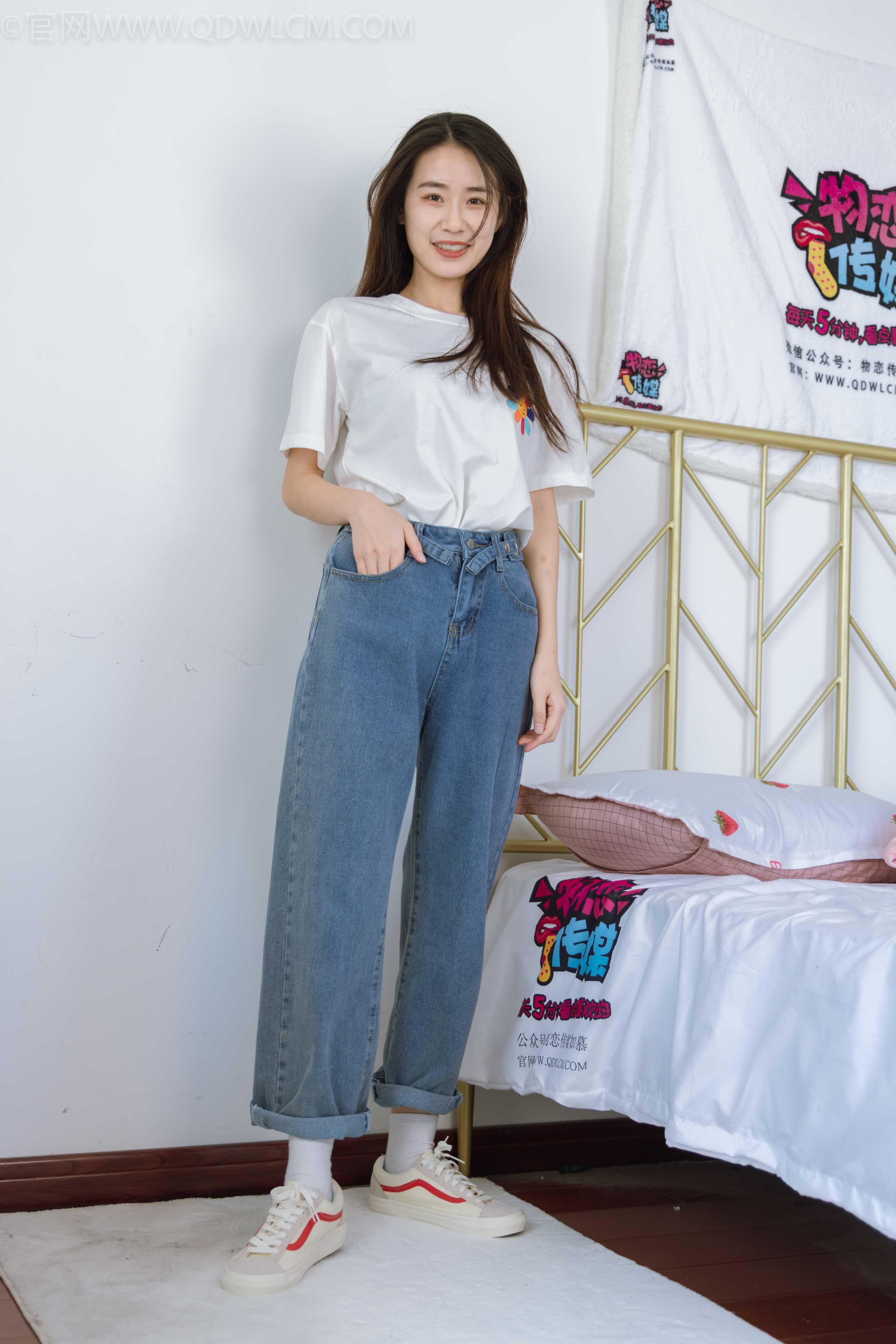 物恋传媒 NO.1135 菜菜-邻家日常 [150P+1V／4.28GB]