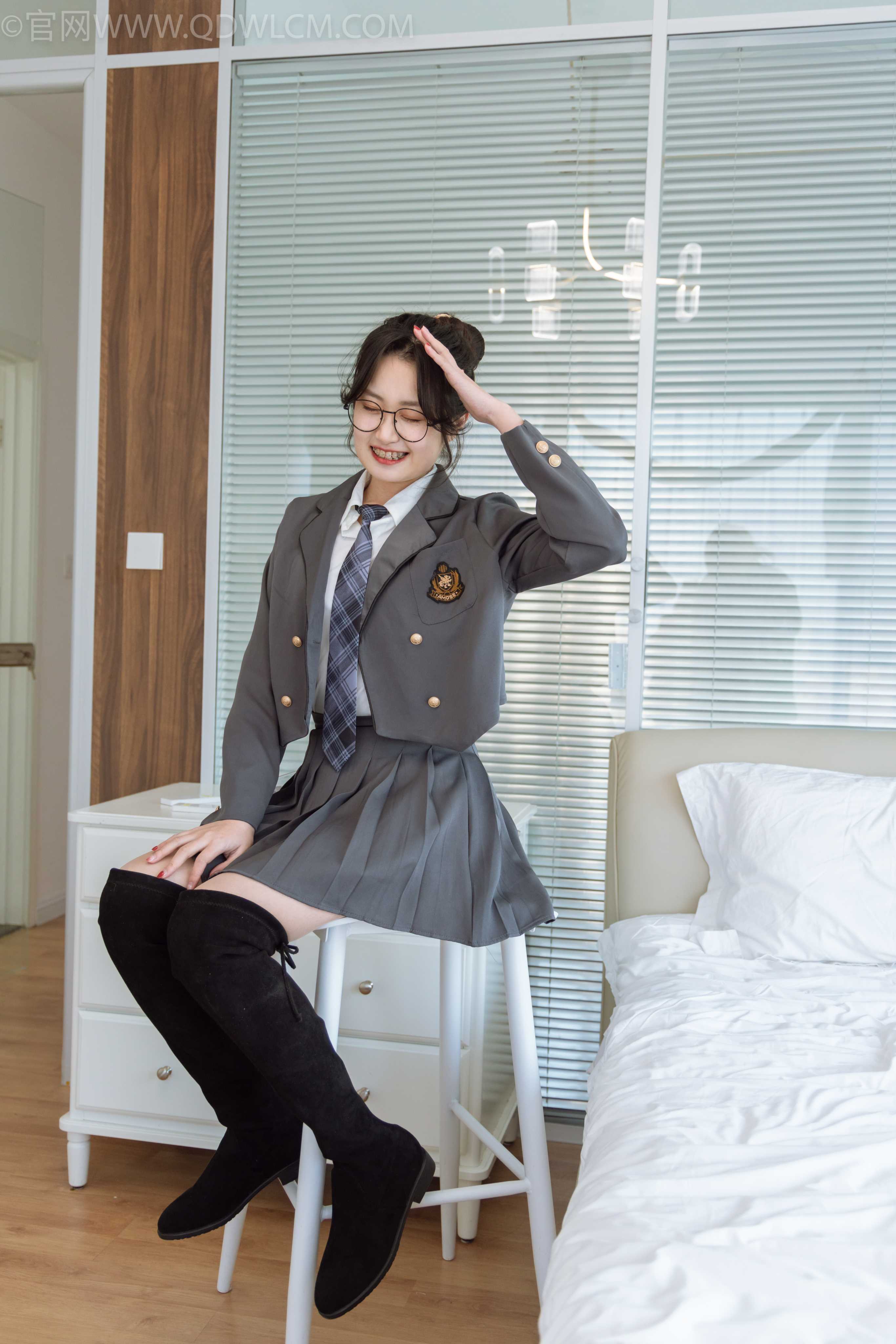 物恋传媒 NO.1157 小敏-雨中的伞 [140P+1V／4.08GB]