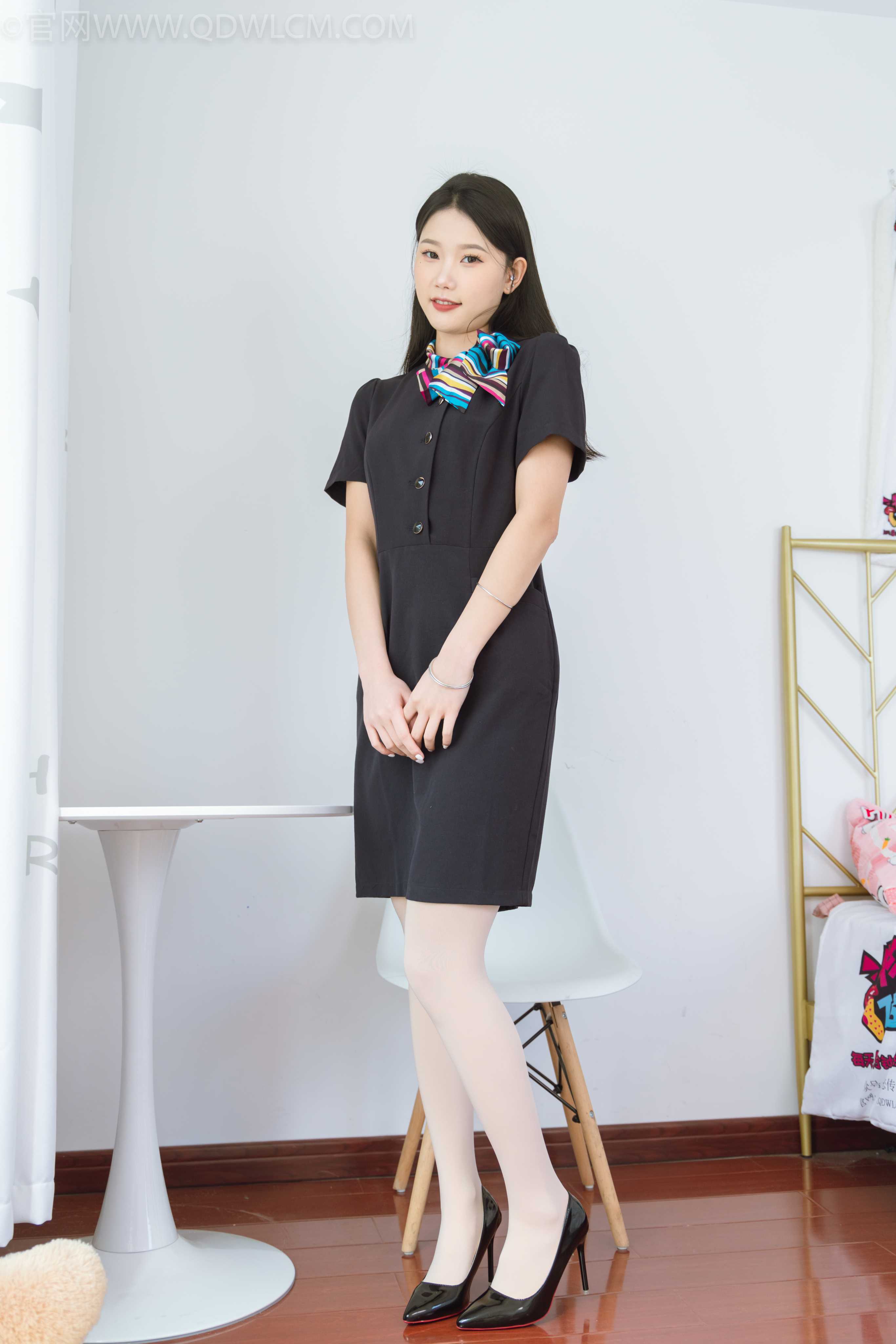 物恋传媒 NO.1159 小竹-优雅总不过时 [139P+1V／3.88GB]