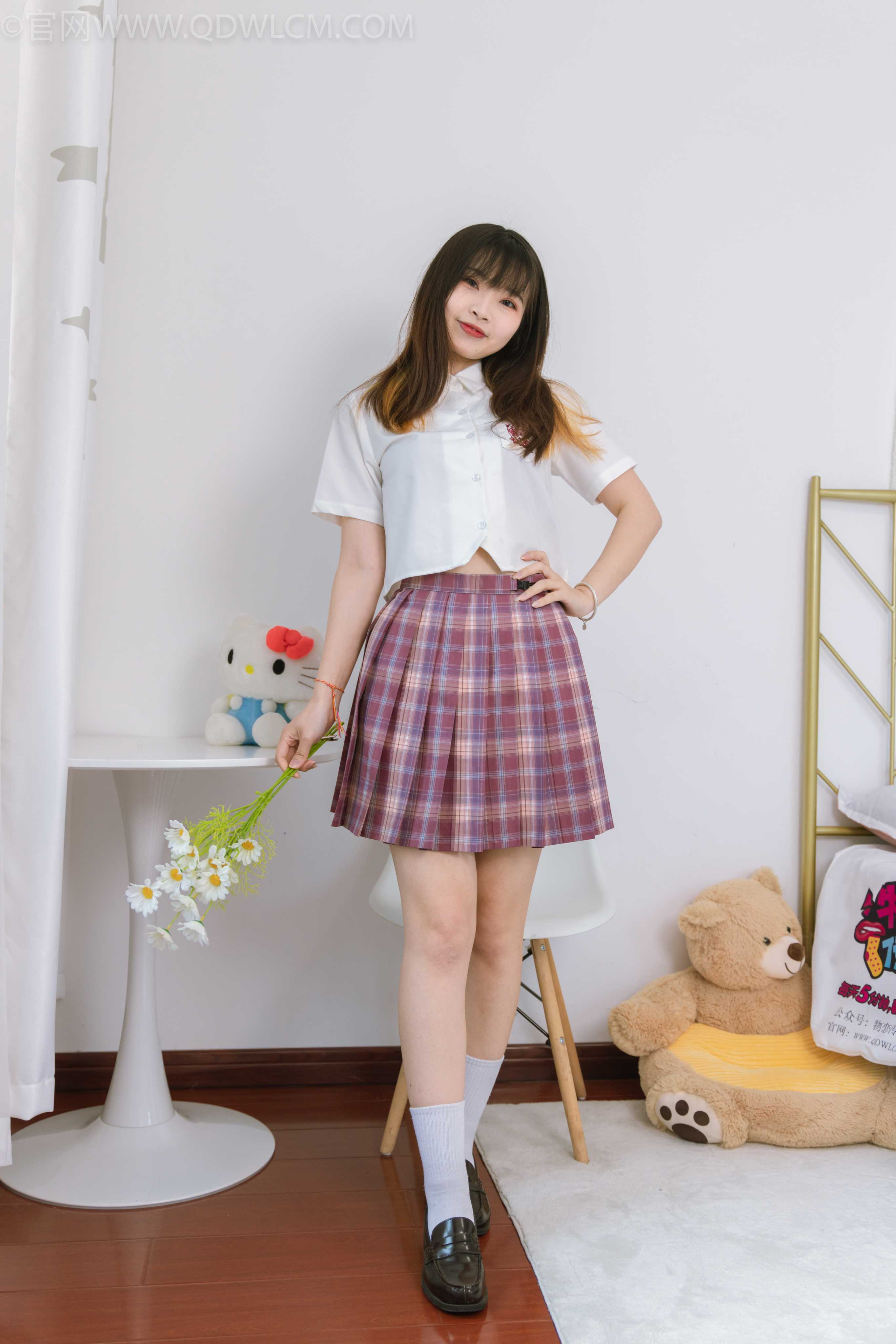 物恋传媒 NO.1164 挽挽-校园少女 [150P+1V／4.20GB]