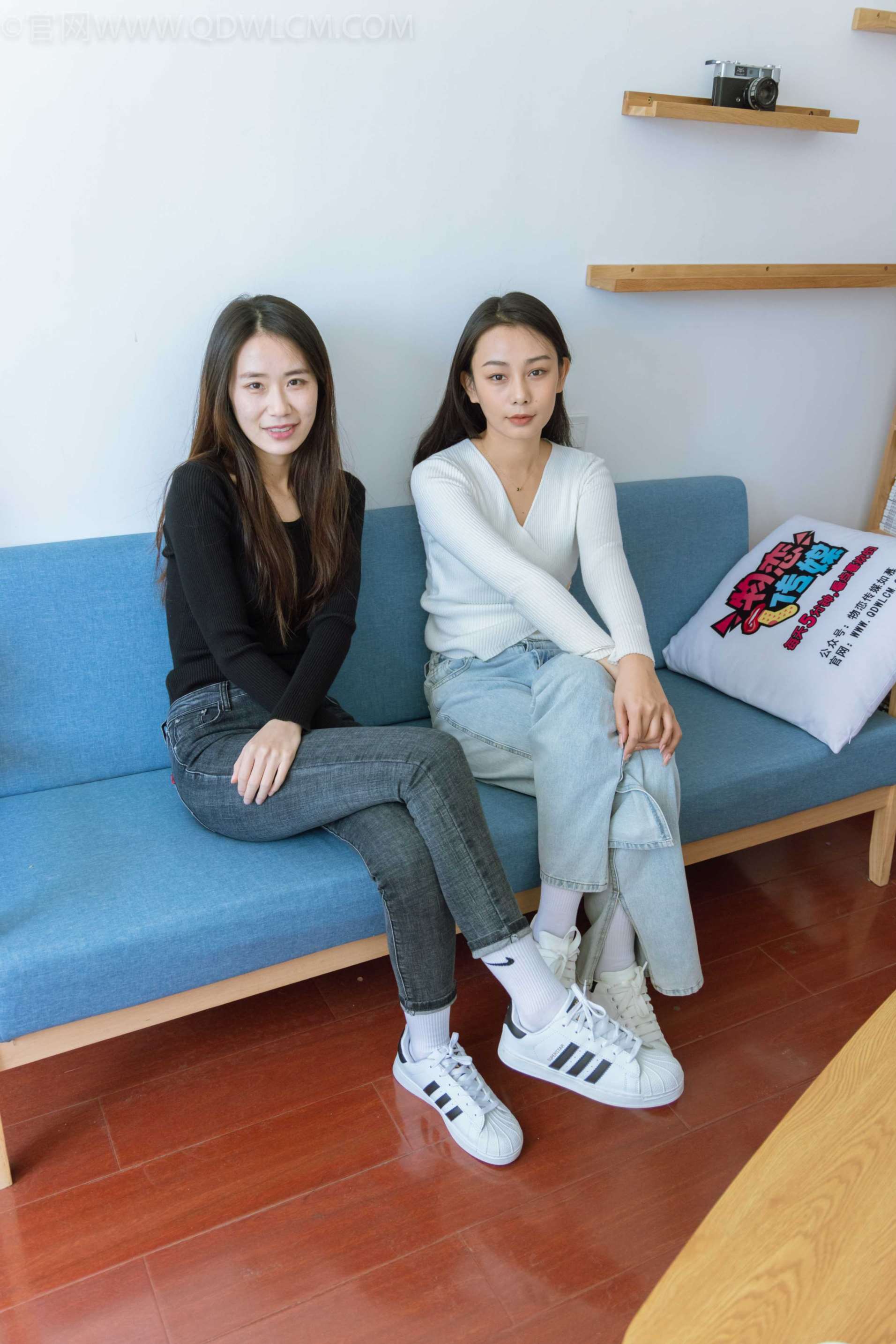 物恋传媒 NO.1176 菜菜&岚岚-闺蜜日常 [148P+1V／8.81GB]