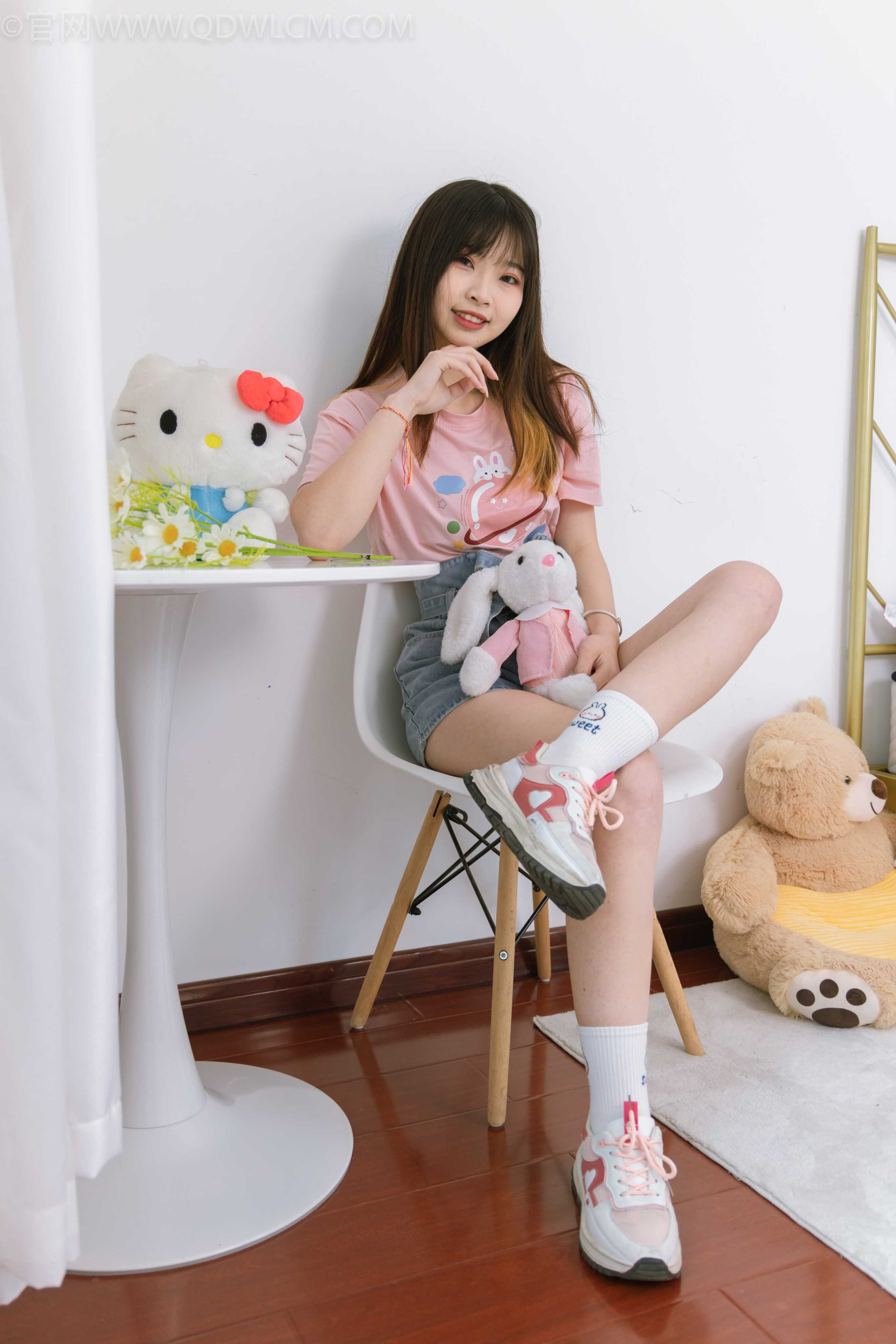 物恋传媒 NO.1177 挽挽-初恋的天空 [150P+1V／4.23GB]