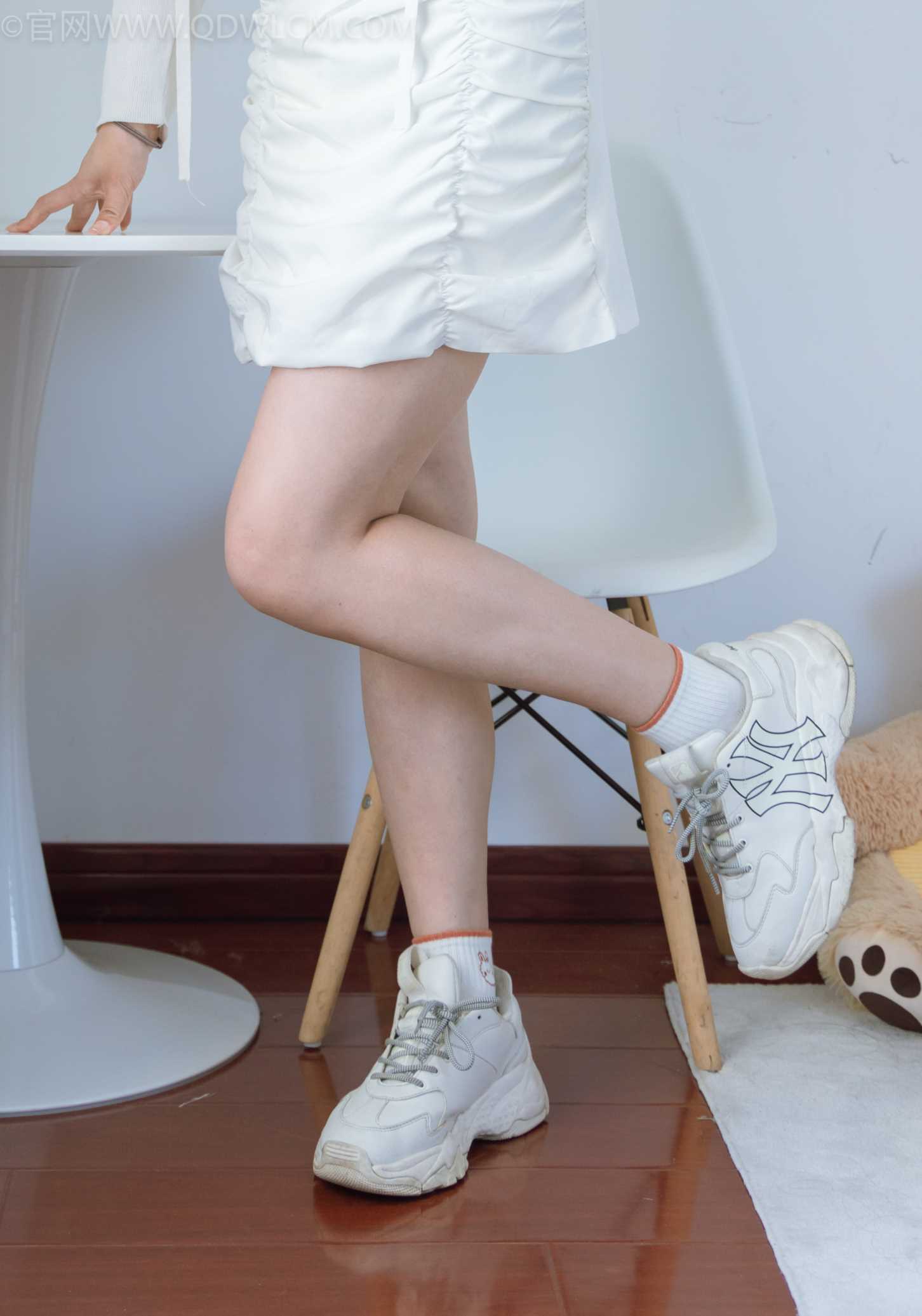 物恋传媒 NO.1183 小蝶-青涩 [148+1V／4.24GB]