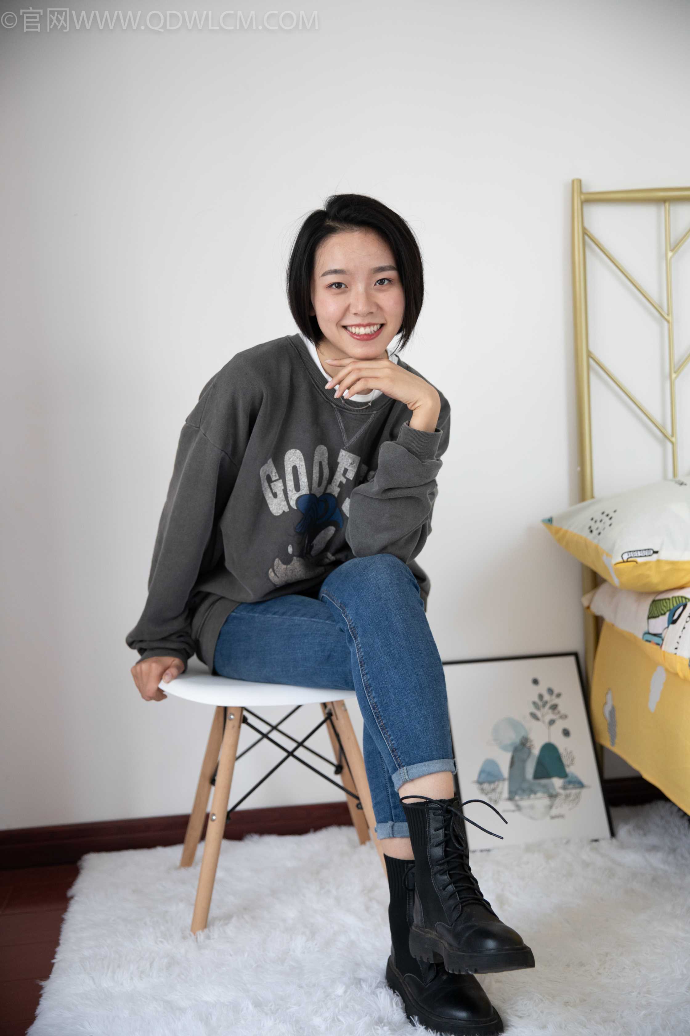 物恋传媒 NO.1186 小飞-马丁靴白色短棉袜 [117+1V／2.55GB] 插图4