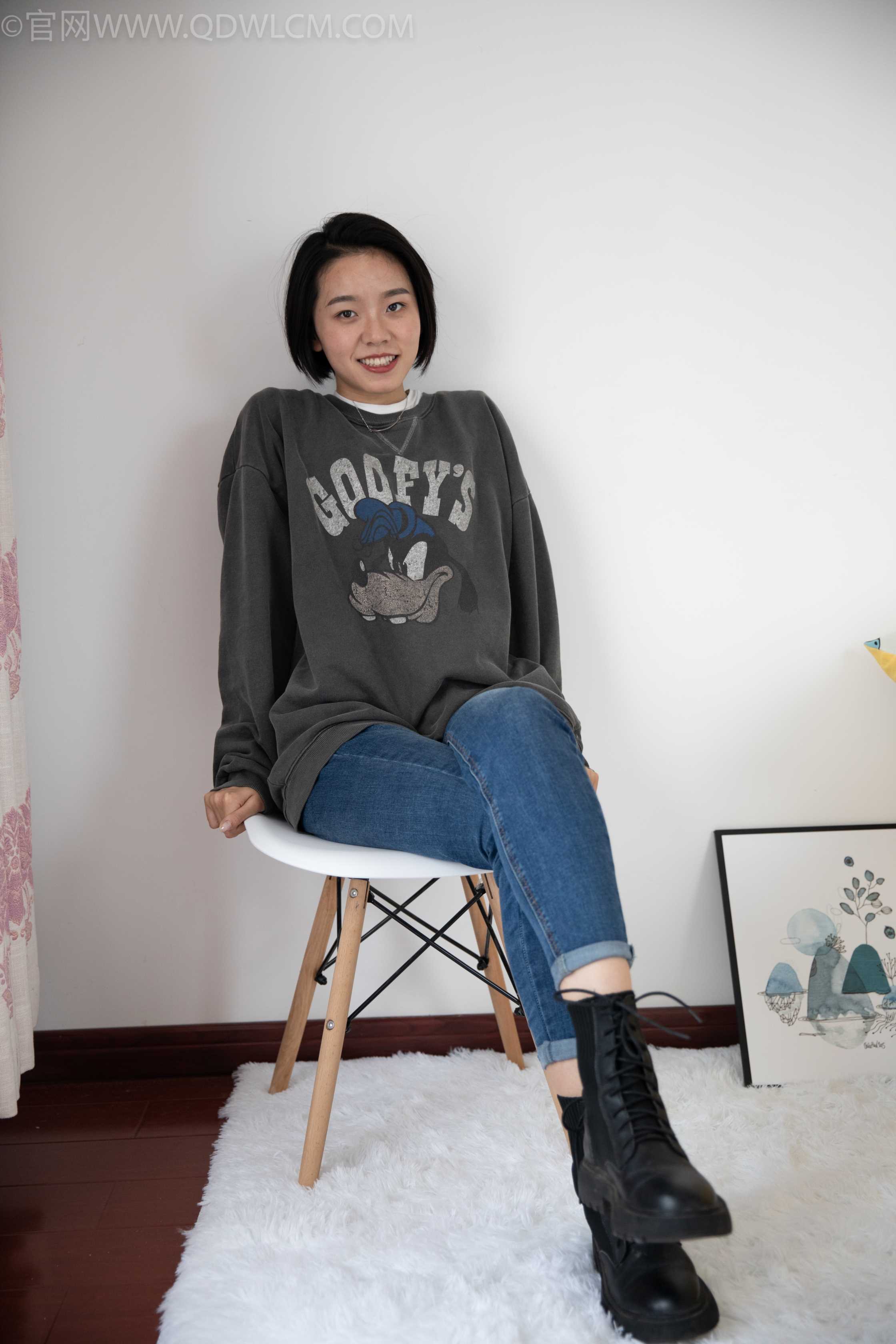 物恋传媒 NO.1186 小飞-马丁靴白色短棉袜 [117+1V／2.55GB]