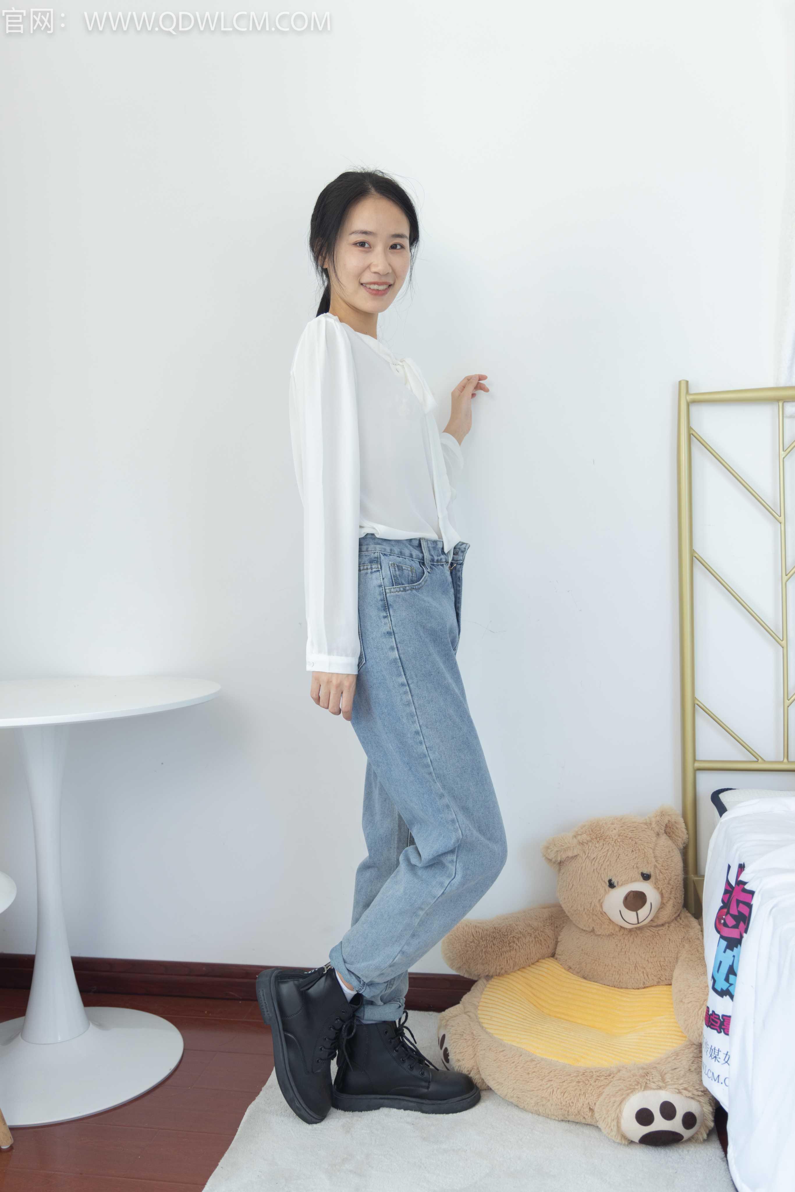 物恋传媒 NO.1215 菜菜-日后向日葵 [156+1P／4.24GB]