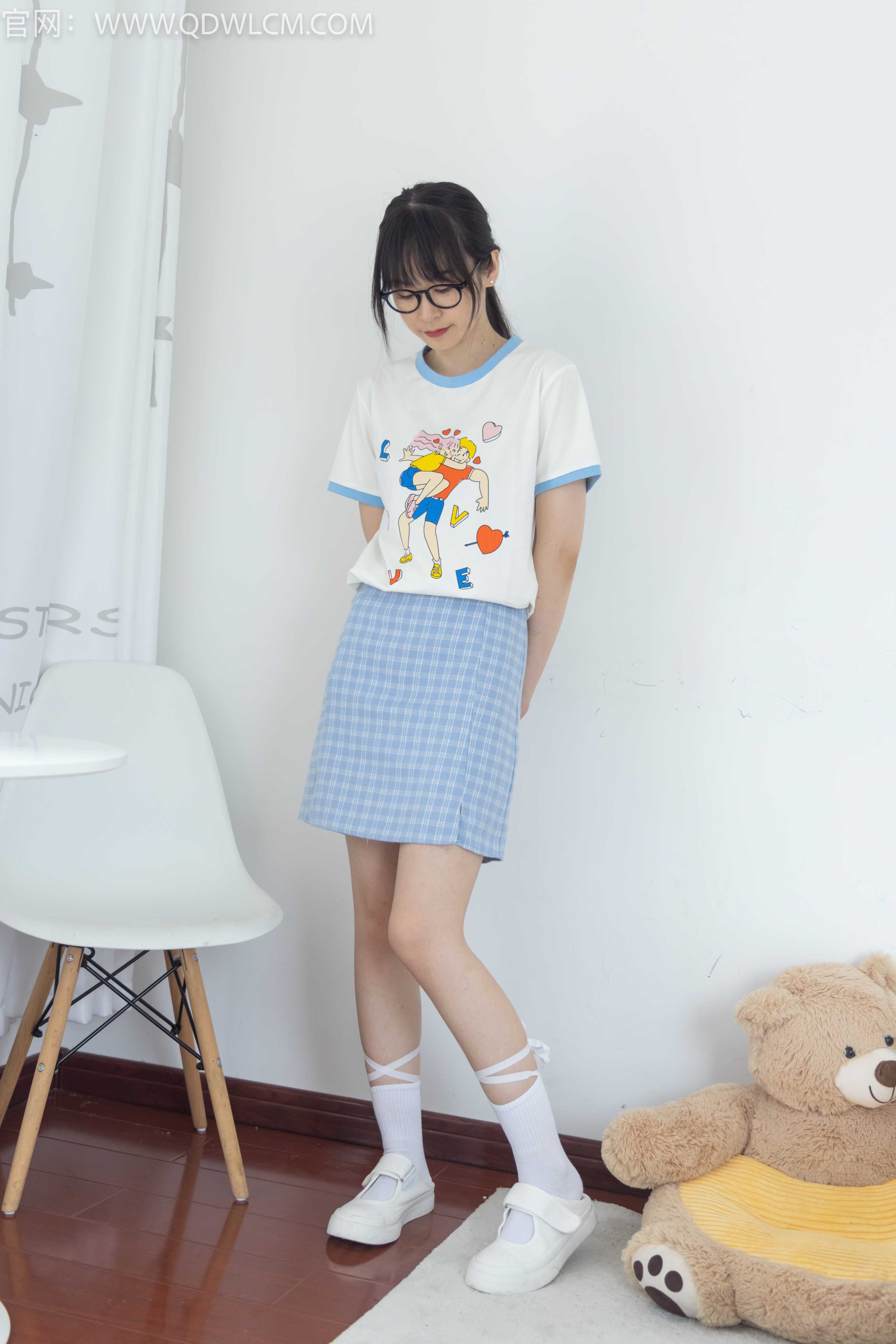 物恋传媒 NO.1248 兮兮-生于尘埃 [150P+1V／3.53G]