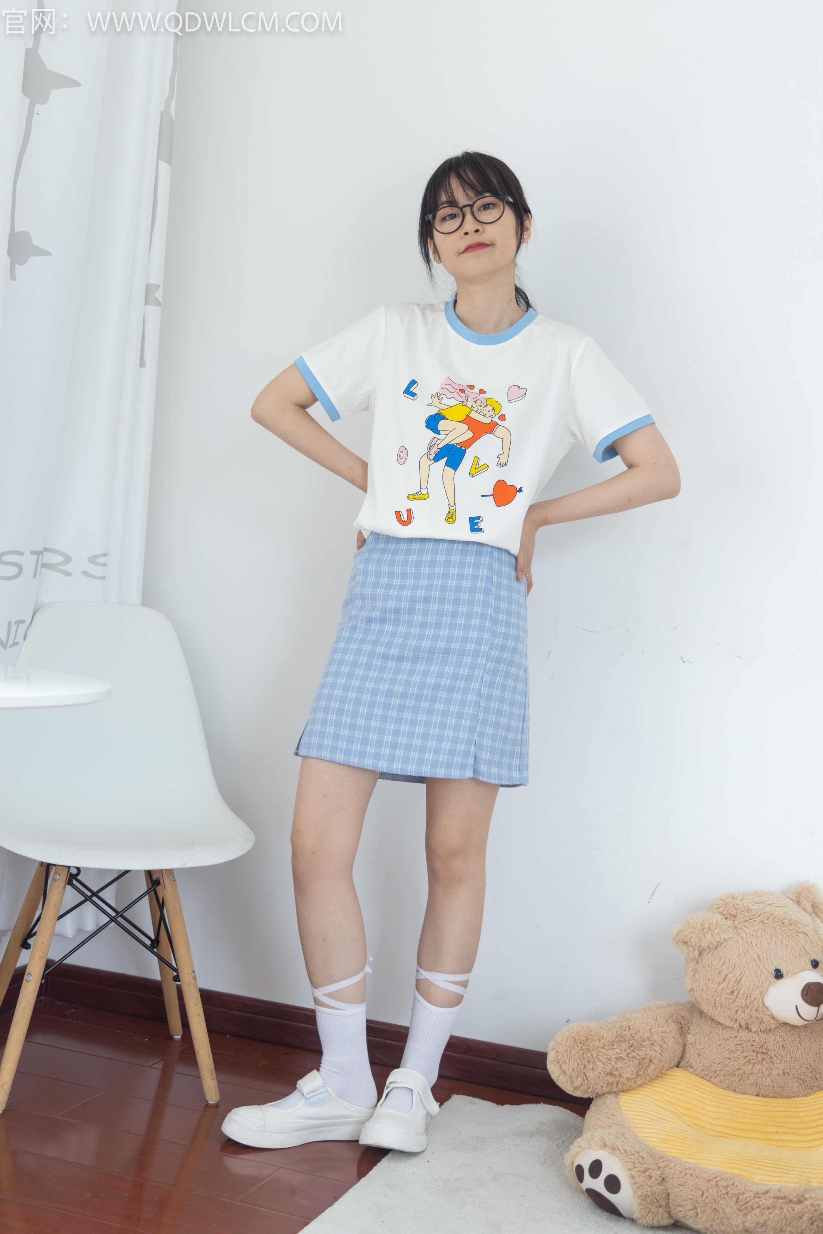 物恋传媒 NO.1248 兮兮-生于尘埃 [150P+1V／3.53G]