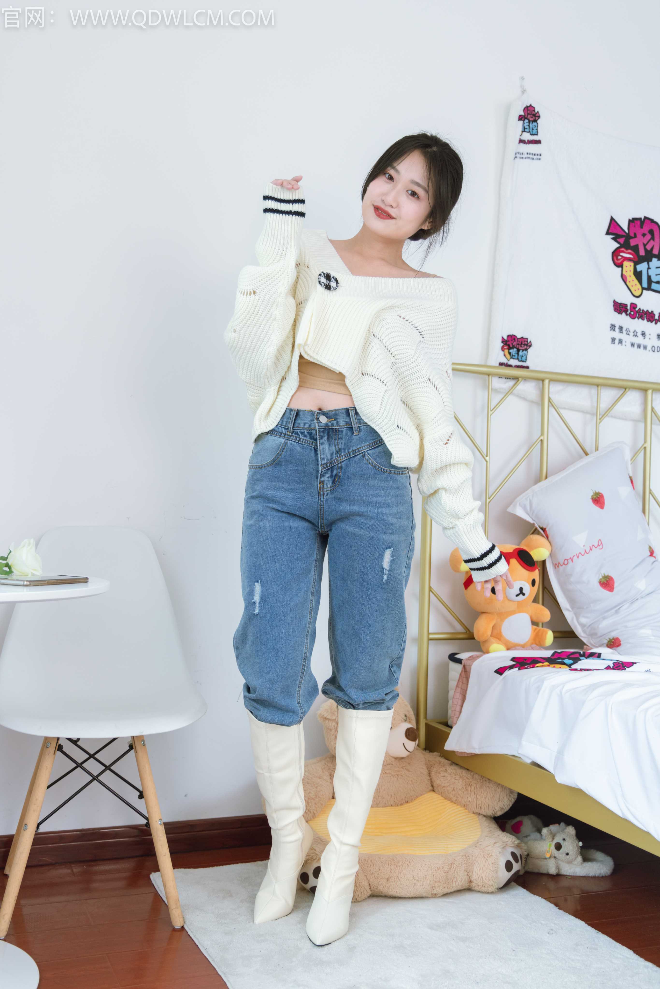 物恋传媒 NO.1260 小敏-空气中的青草香  [150P+1V／3.92G]