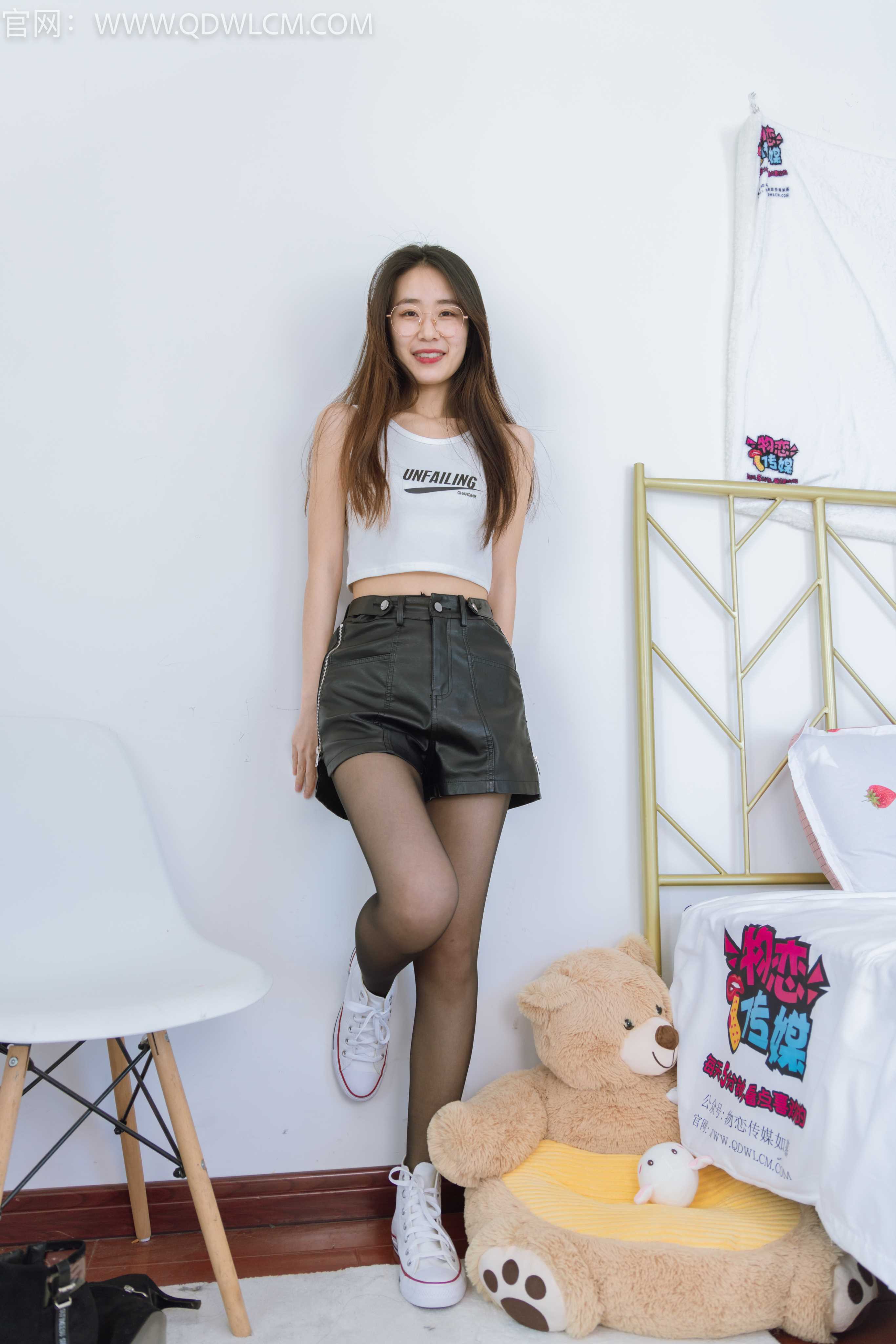 物恋传媒 NO.1261 菜菜-烟火人间  [140P+1V／3.99G]