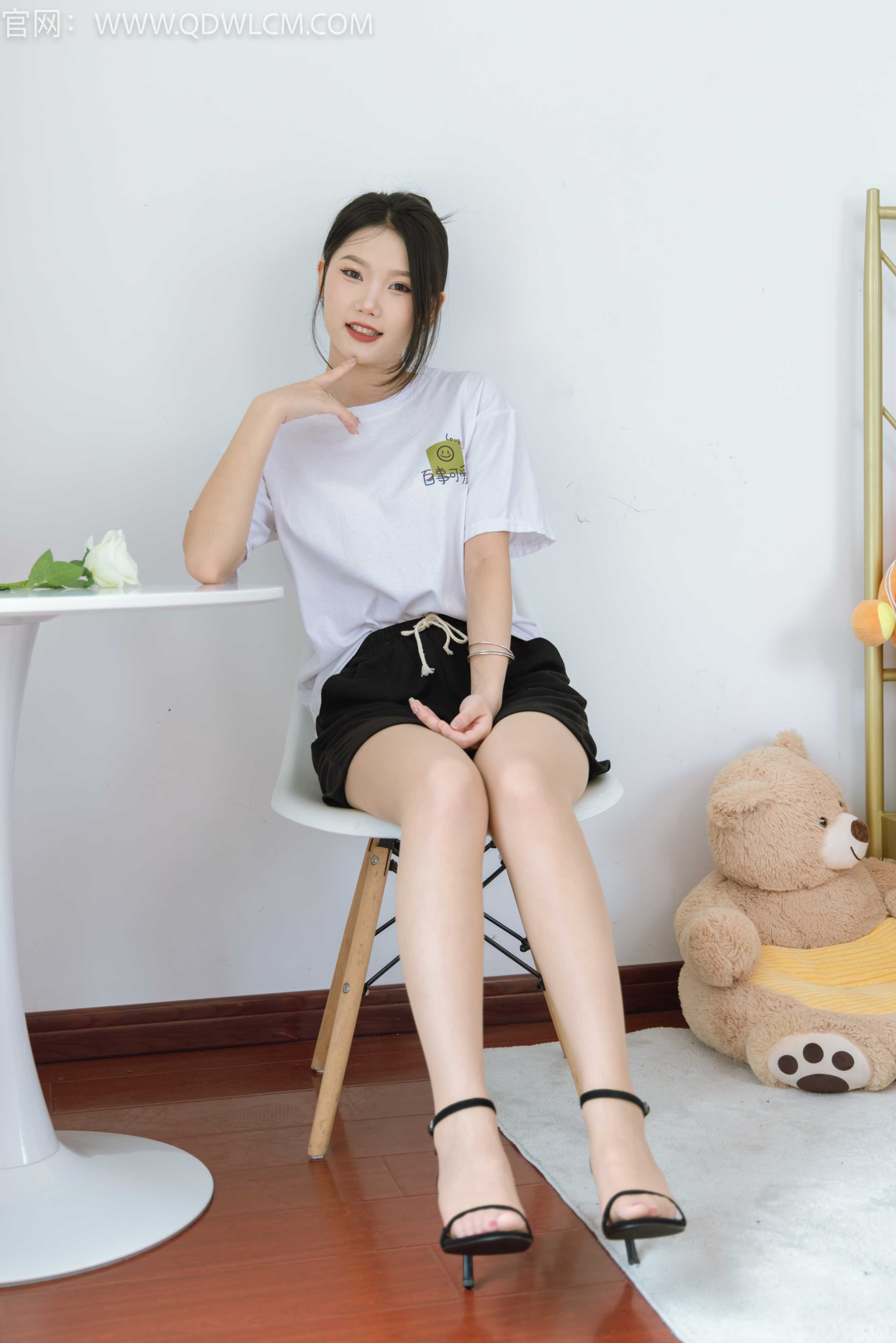 物恋传媒 NO.1282 小竹-秋天来了 [150P+1V／3.72G]