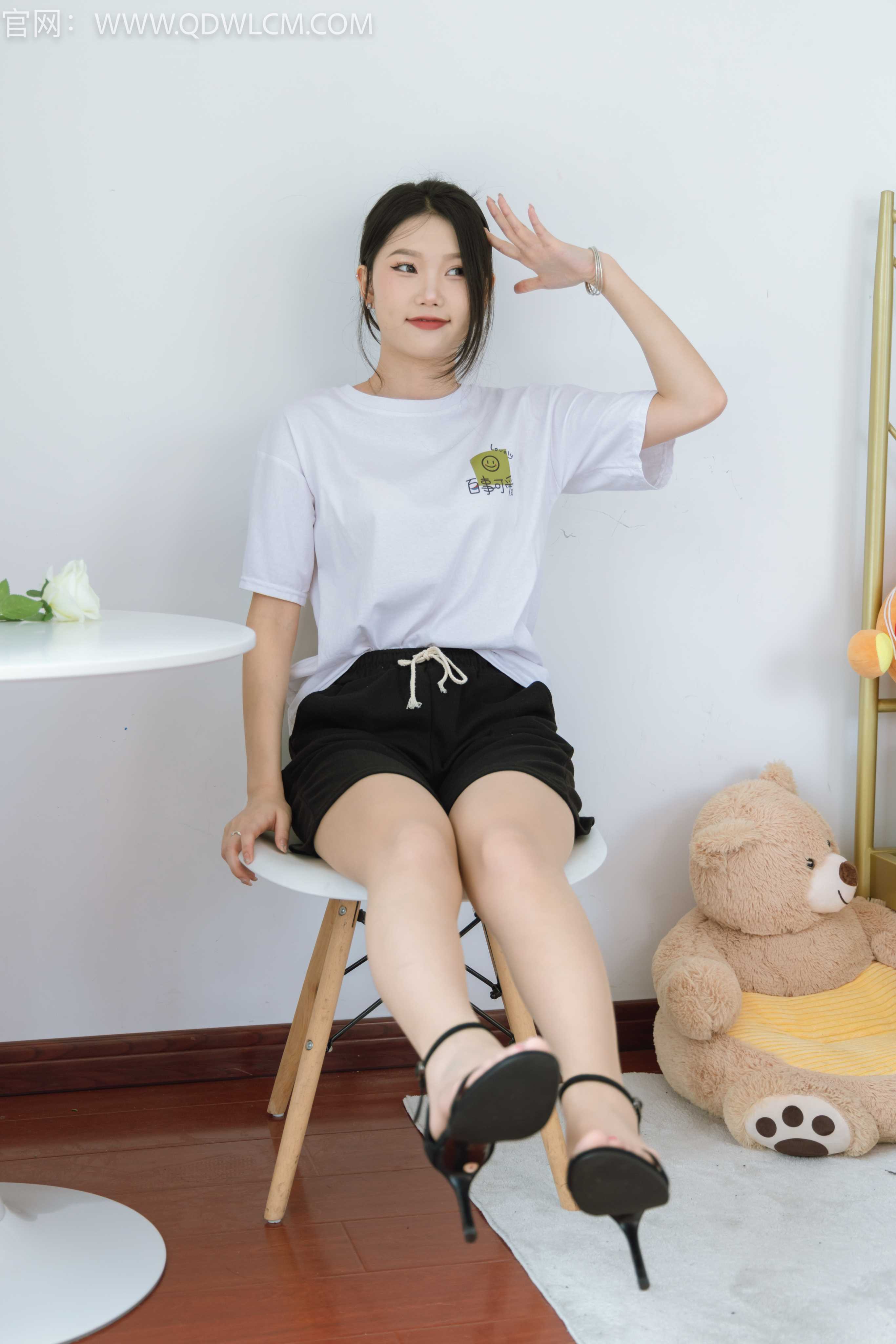 物恋传媒 NO.1282 小竹-秋天来了 [150P+1V／3.72G]