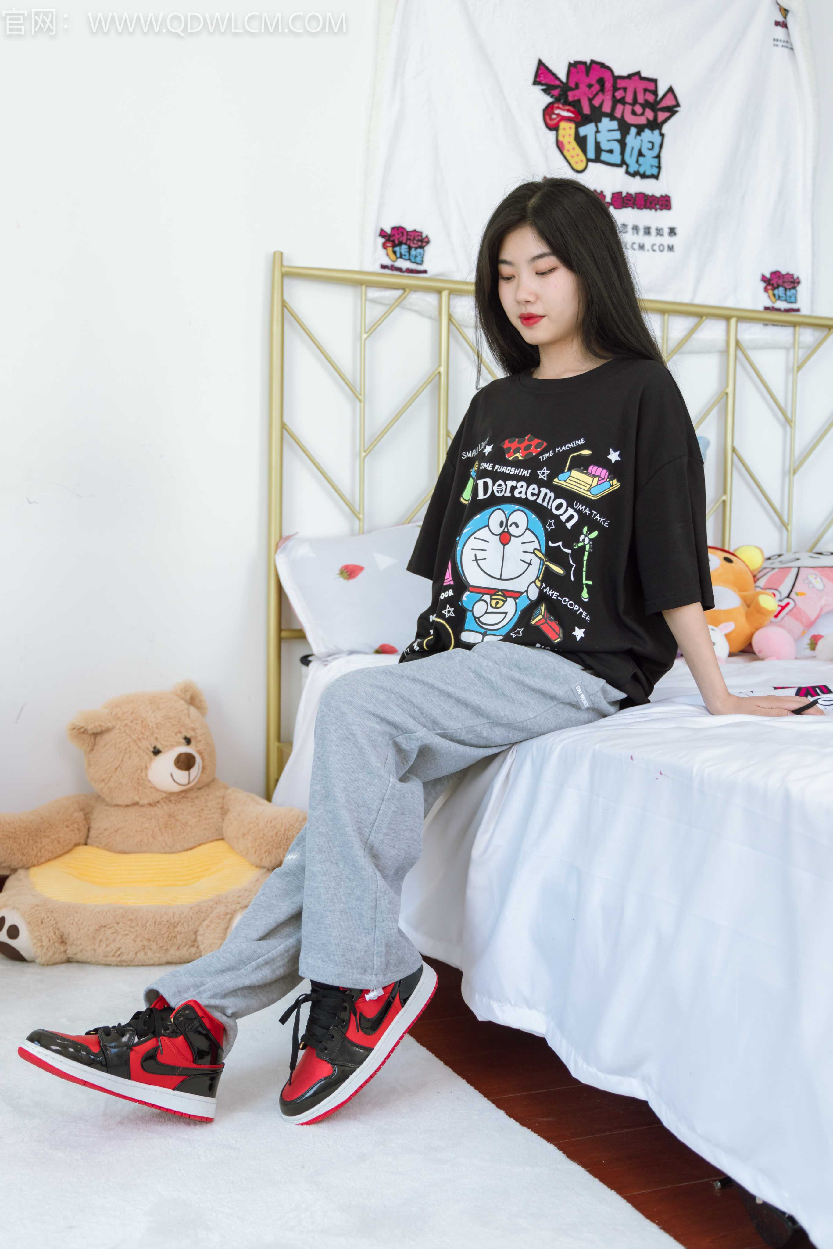 物恋传媒 NO.1292 米米-陪你看日出 [140P1V-3742.16MB]