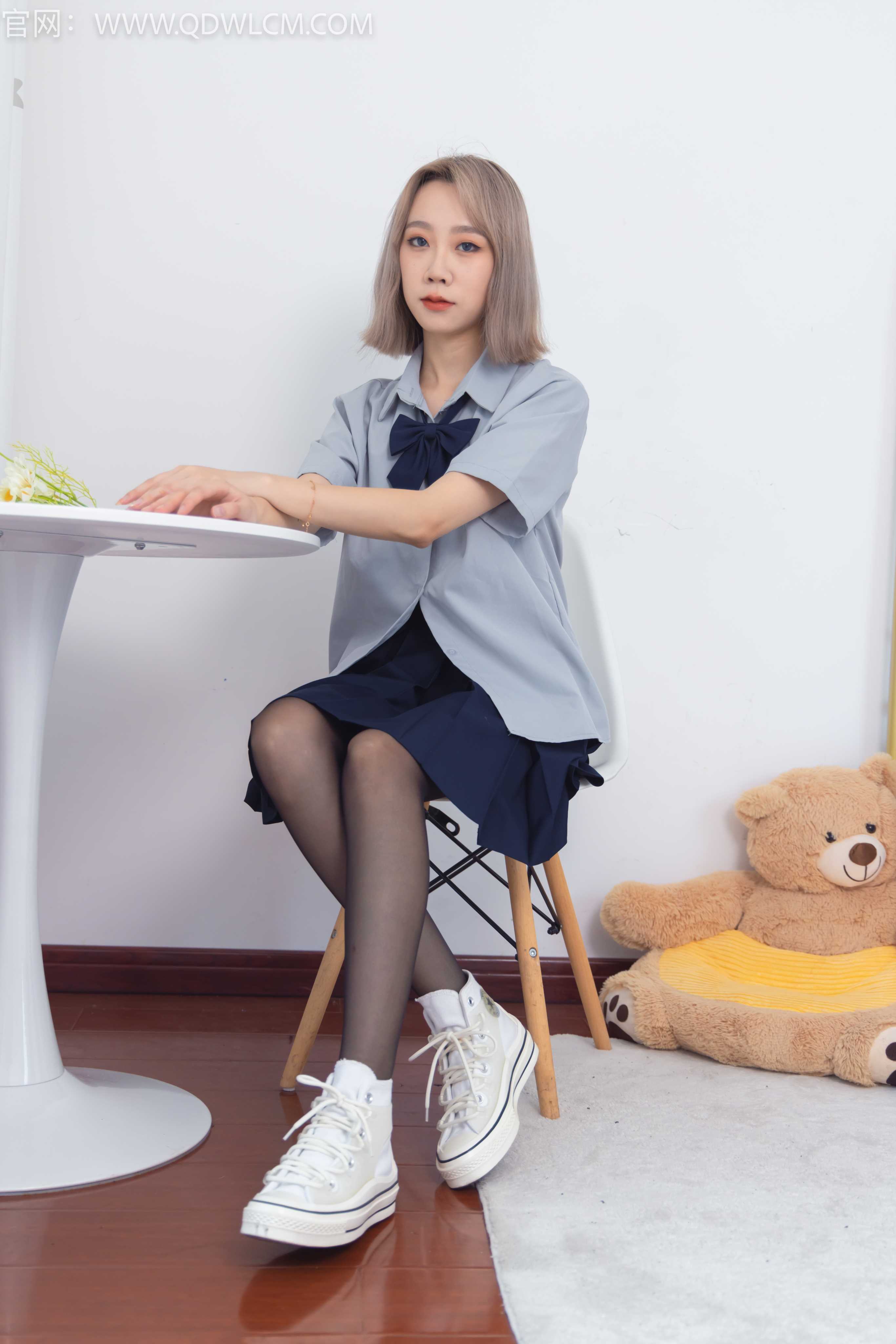 物恋传媒 NO.1295 小艾-奔跑的小鹿 [153P1V-3457.39MB]