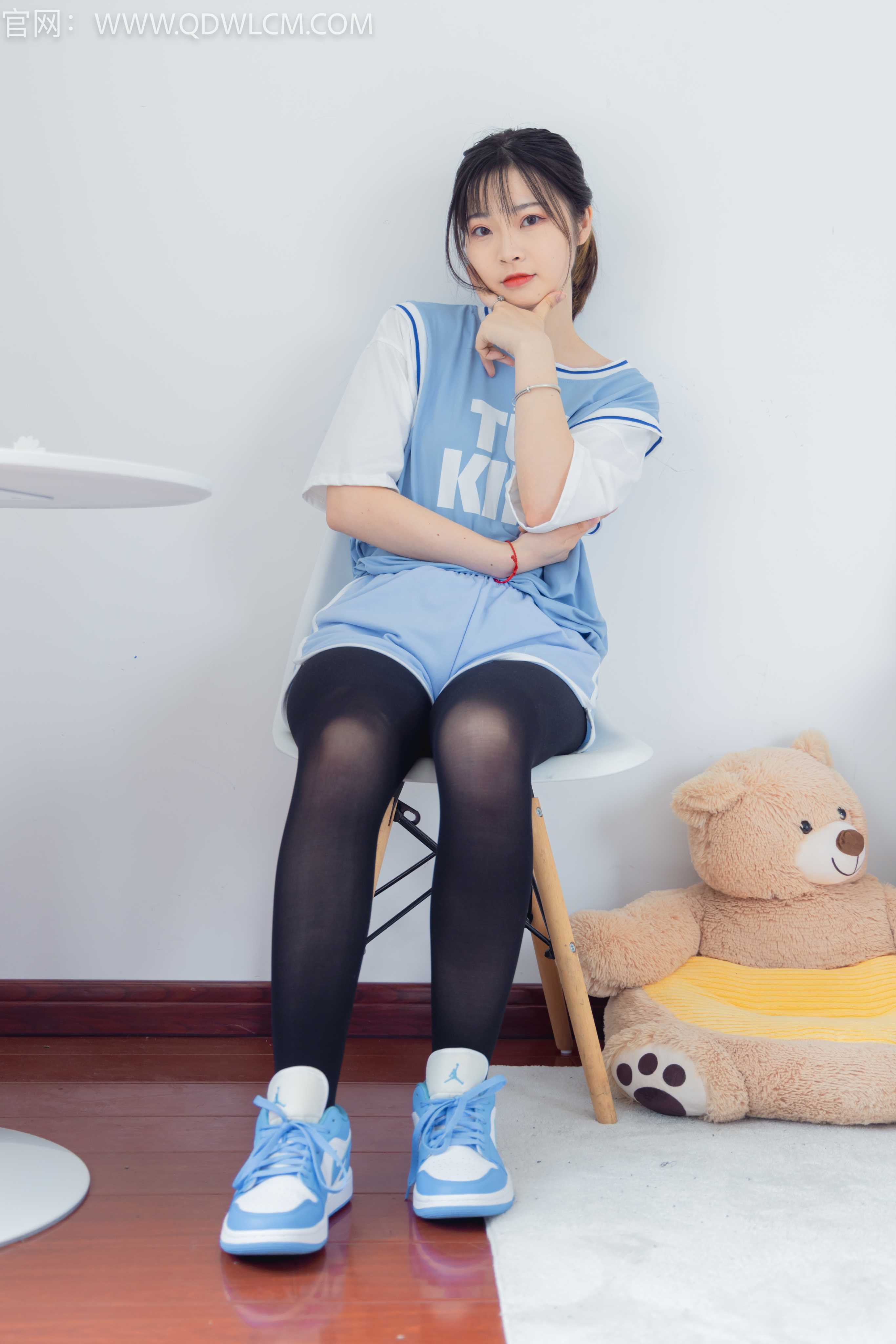 物恋传媒 NO.1317 挽挽-雅俗共赏 [150P+1V3.39G]