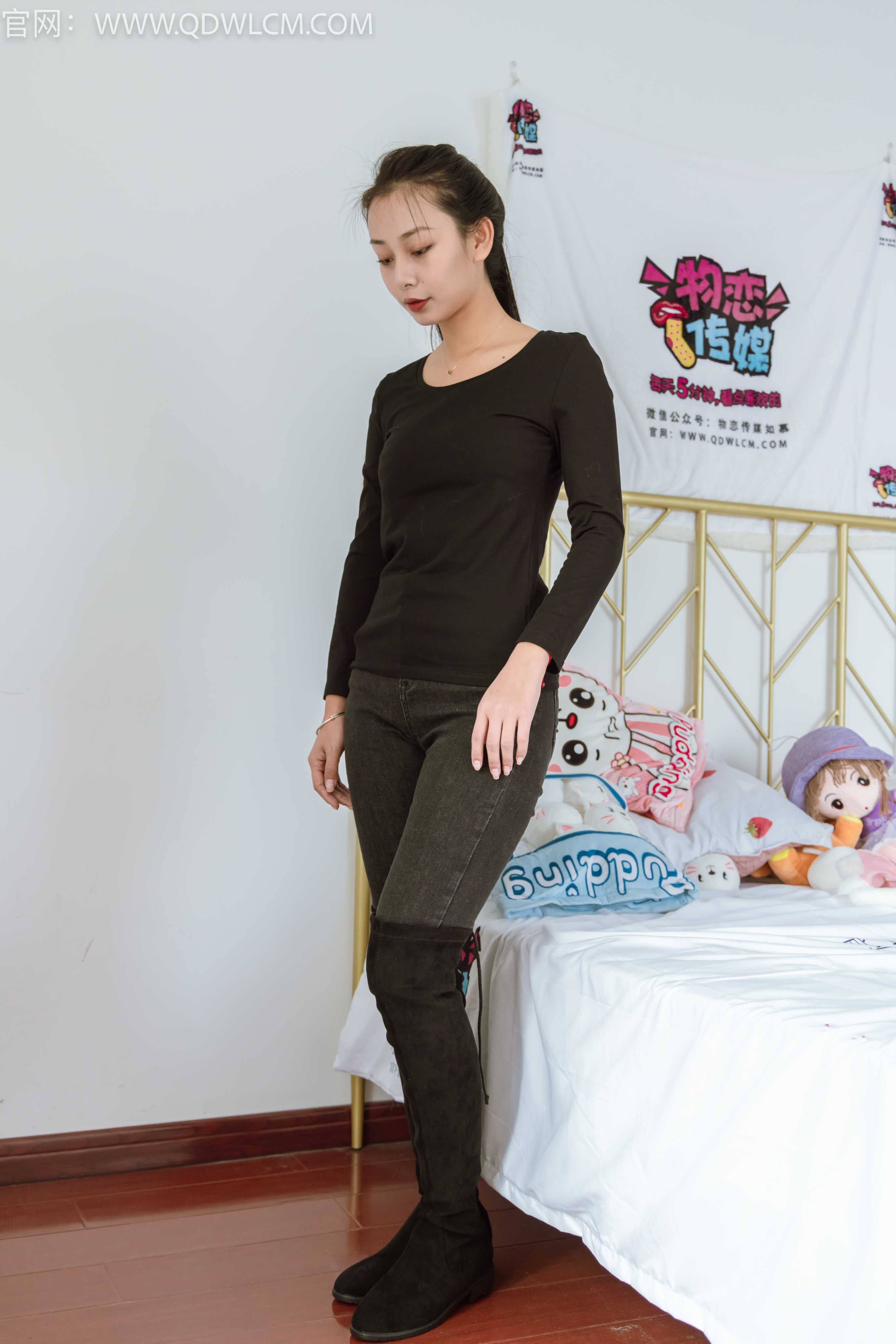 物恋传媒 NO.1319 岚岚-落日与晚风 [147P1V-4328.15MB]