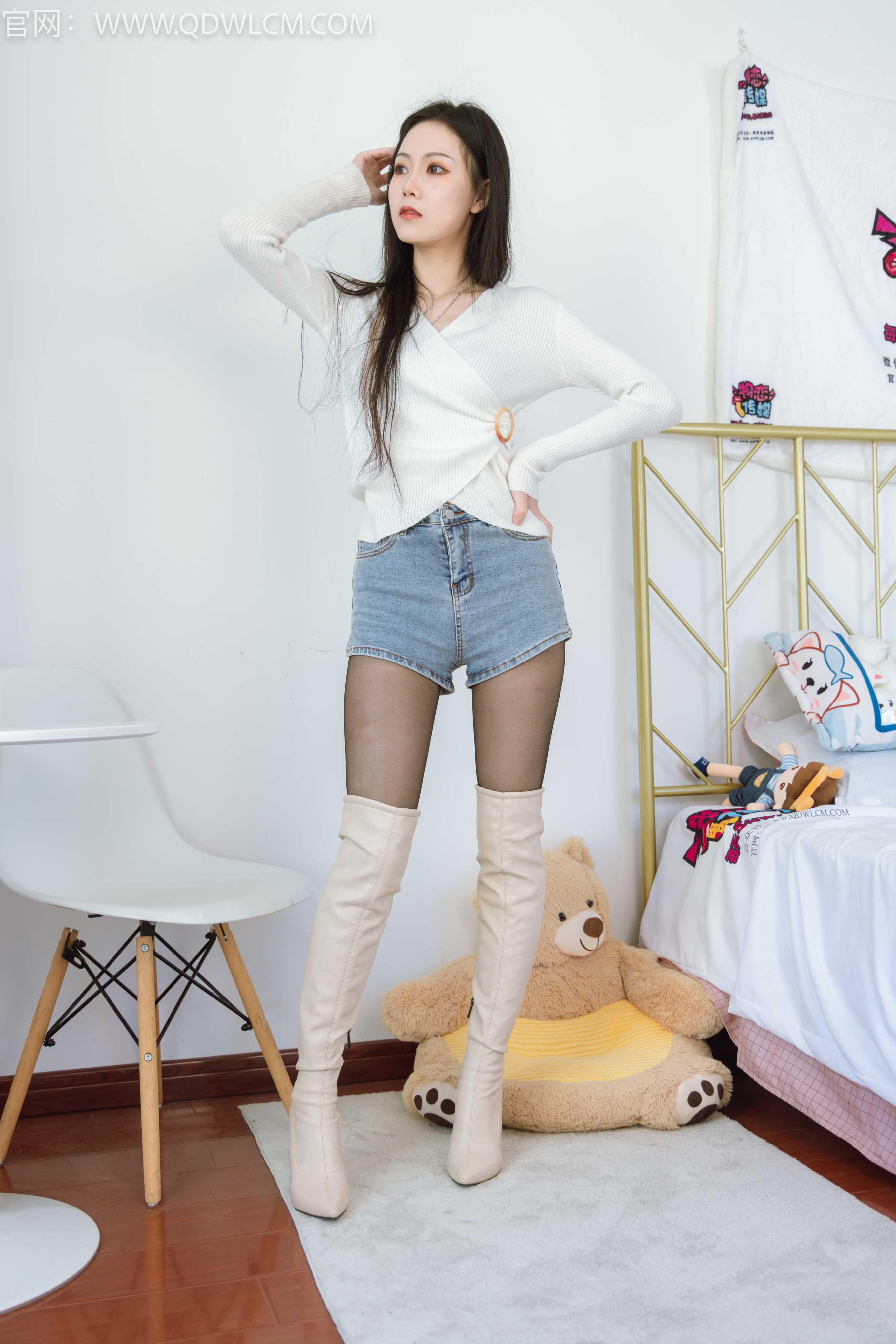 物恋传媒 NO.1327 康康-追光的星星 [145P1V-3993.37MB]