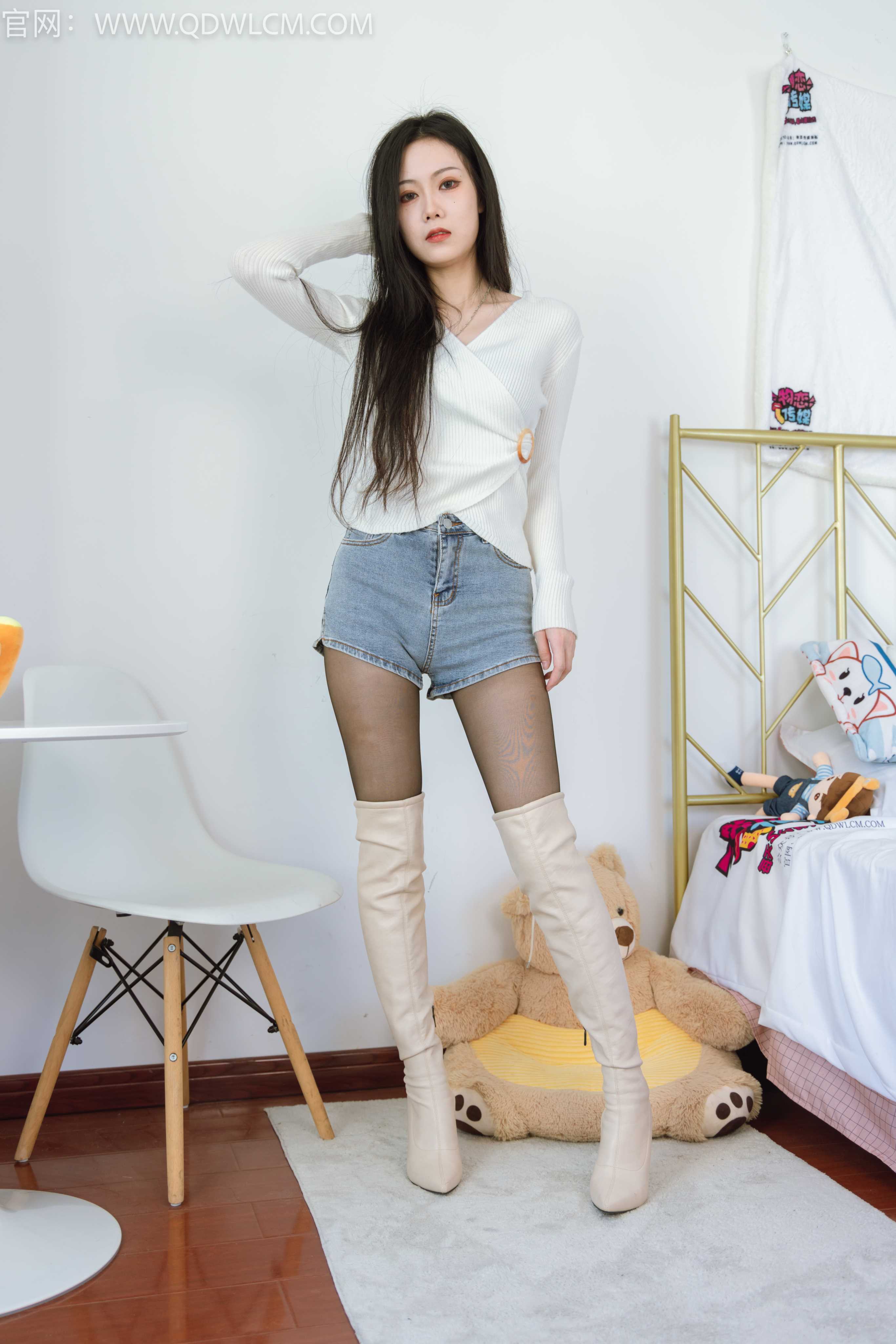 物恋传媒 NO.1327 康康-追光的星星 [145P1V-3993.37MB]