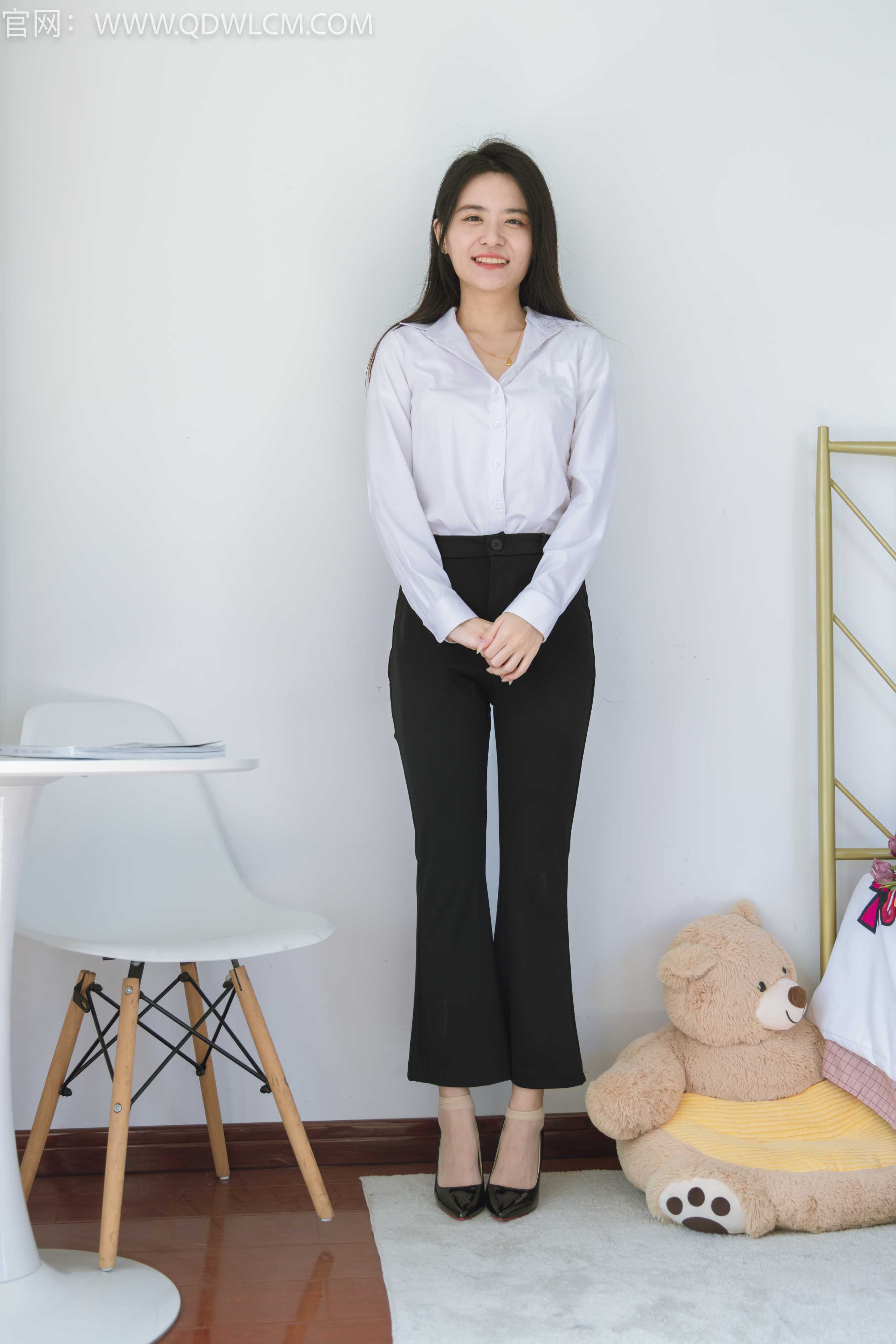 物恋传媒 NO.1333 然然-回忆的沙漏 [148P1V-3951.76MB]