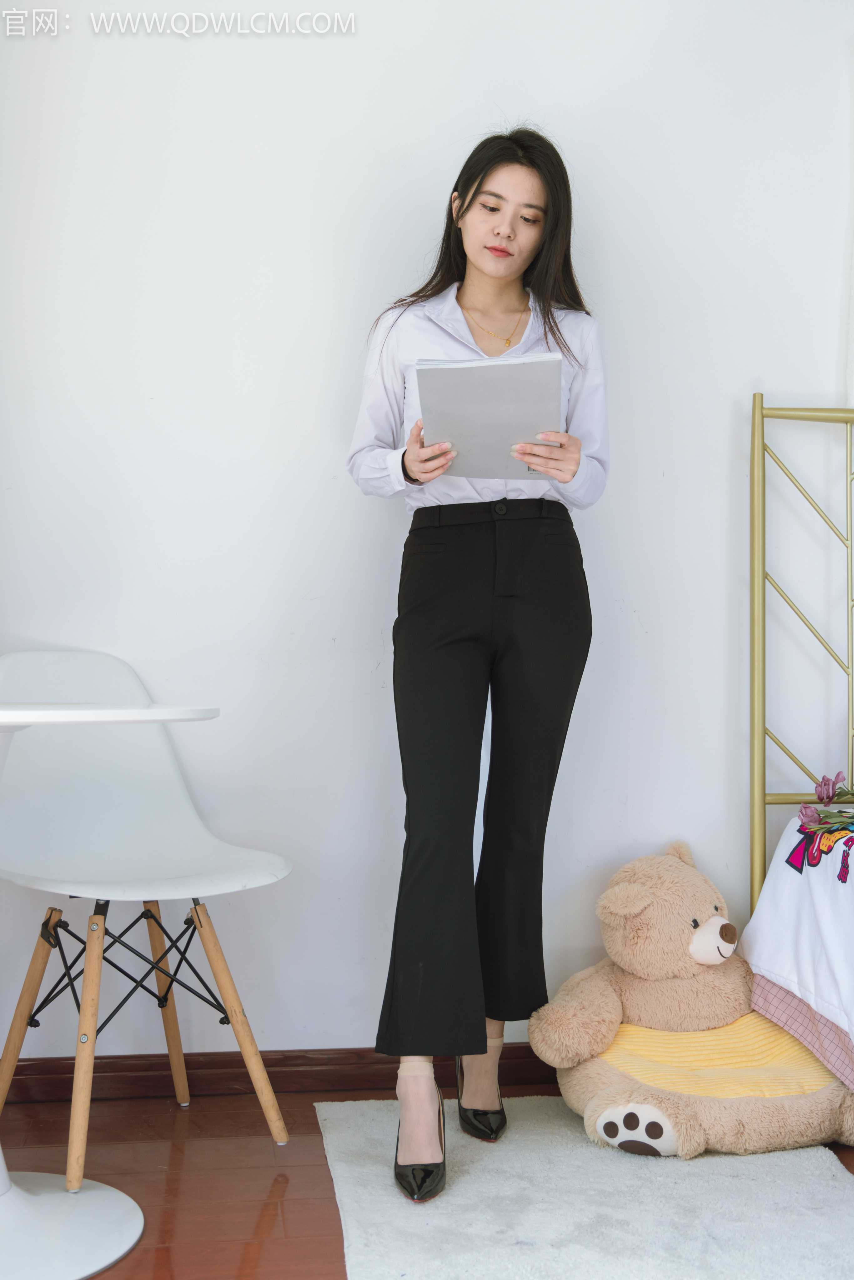 物恋传媒 NO.1333 然然-回忆的沙漏 [148P1V-3951.76MB] 插图5