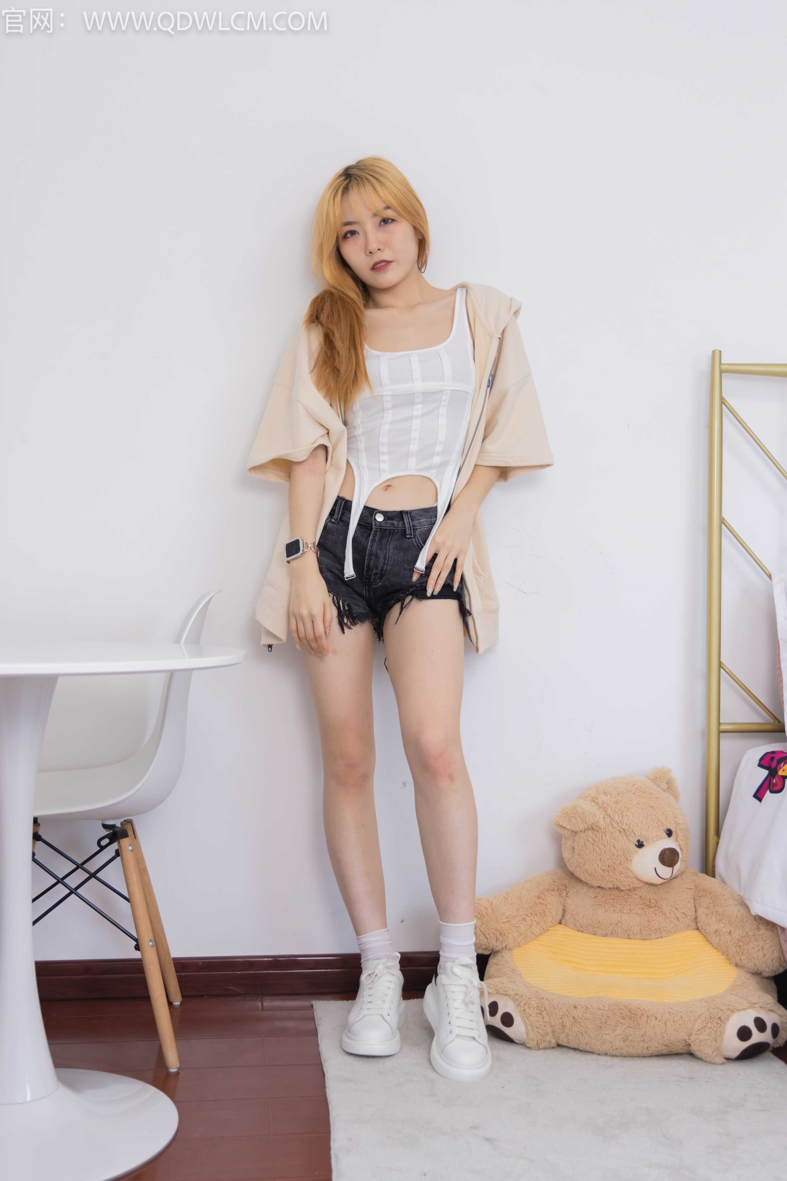 物恋传媒 NO.1338 叮叮-未闻花名 [150P1V-3.73G]