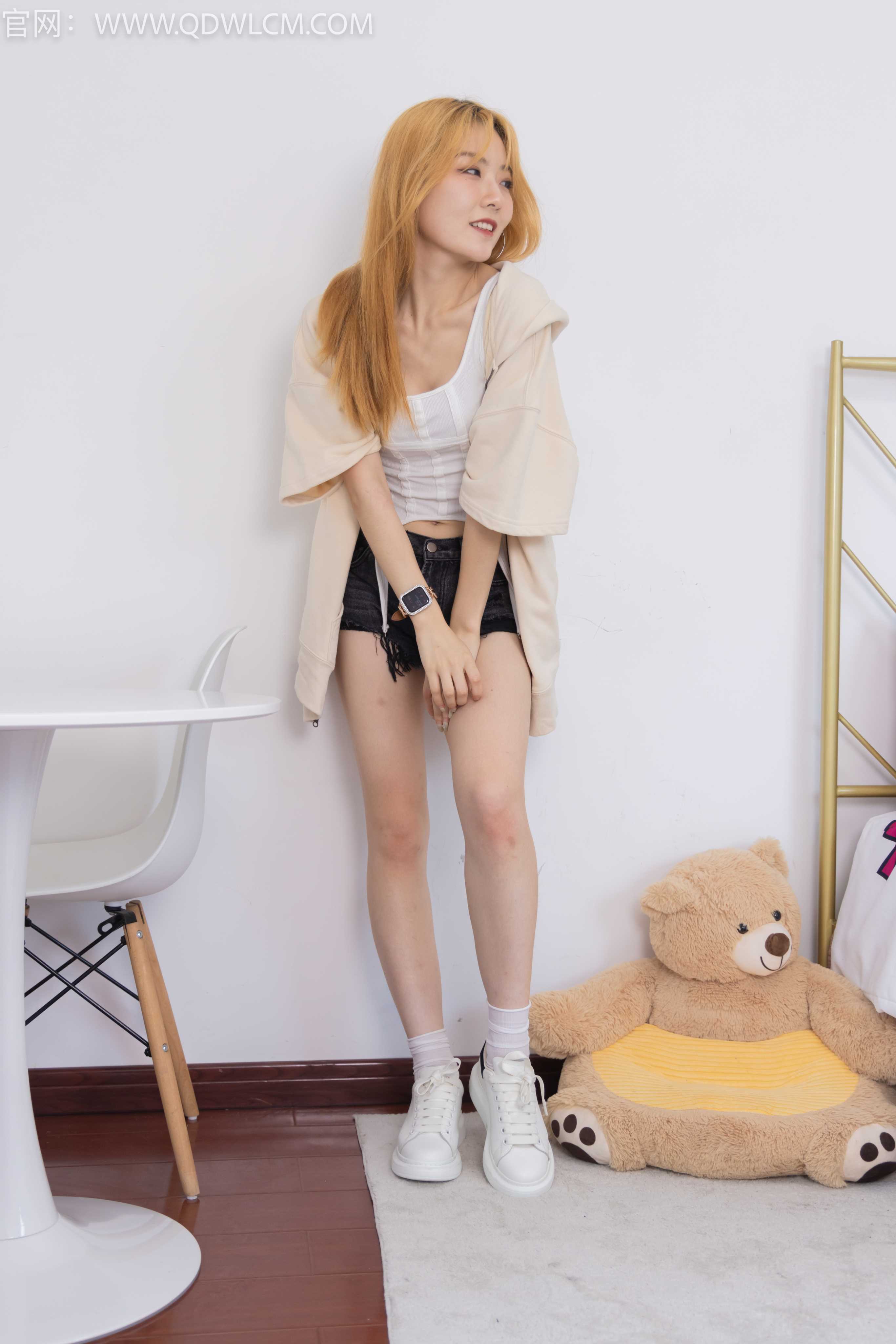 物恋传媒 NO.1338 叮叮-未闻花名 [150P1V-3.73G]