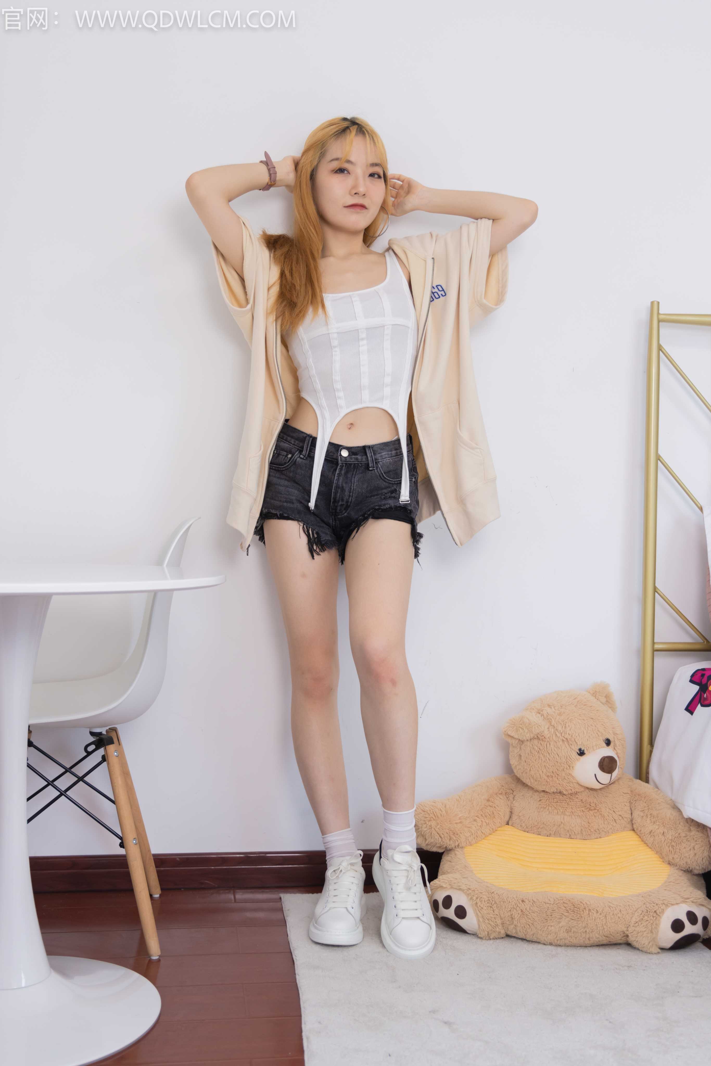 物恋传媒 NO.1338 叮叮-未闻花名 [150P1V-3.73G]