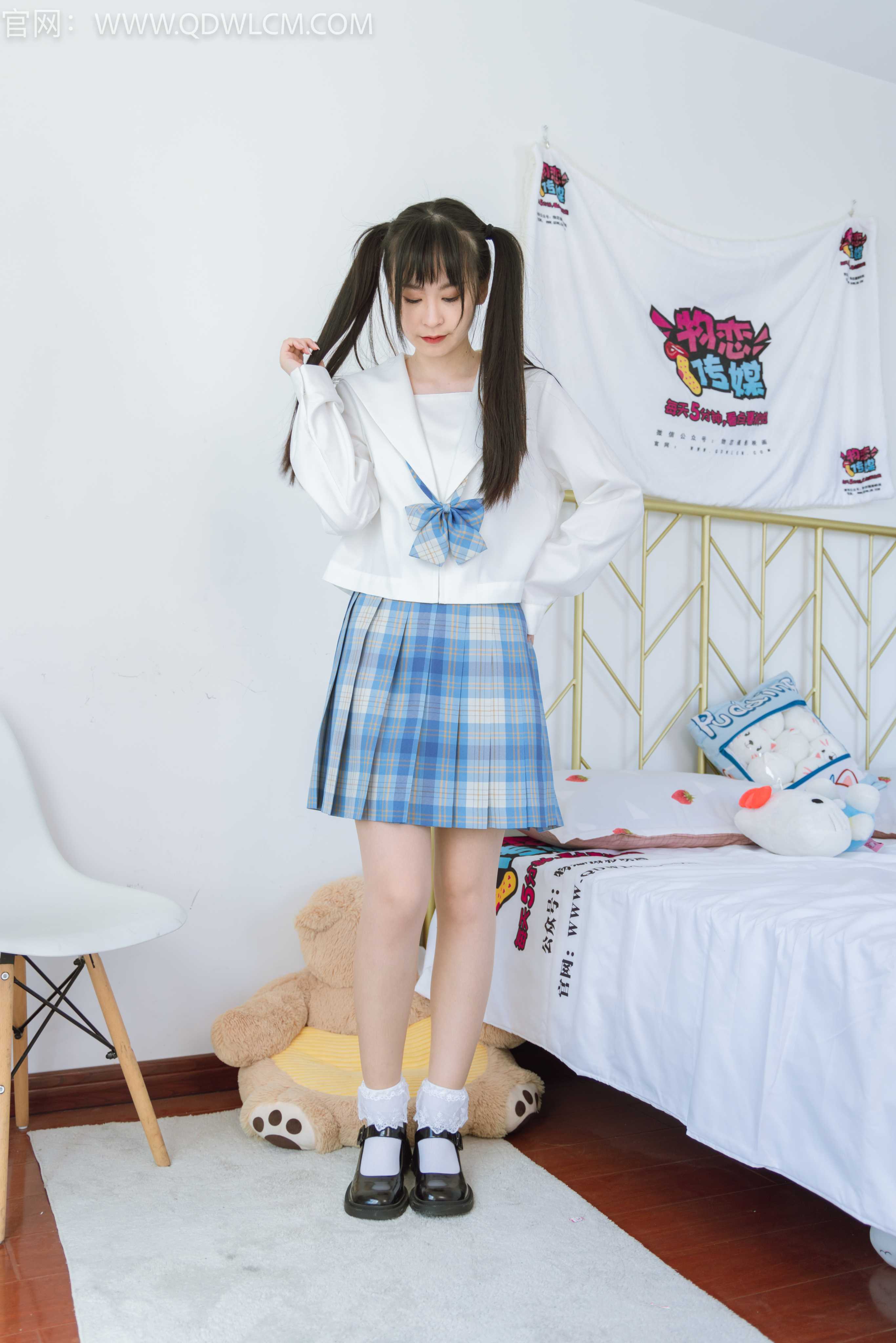 物恋传媒 NO.1342 兮兮-奔赴星空 [180P1V-4.72G]