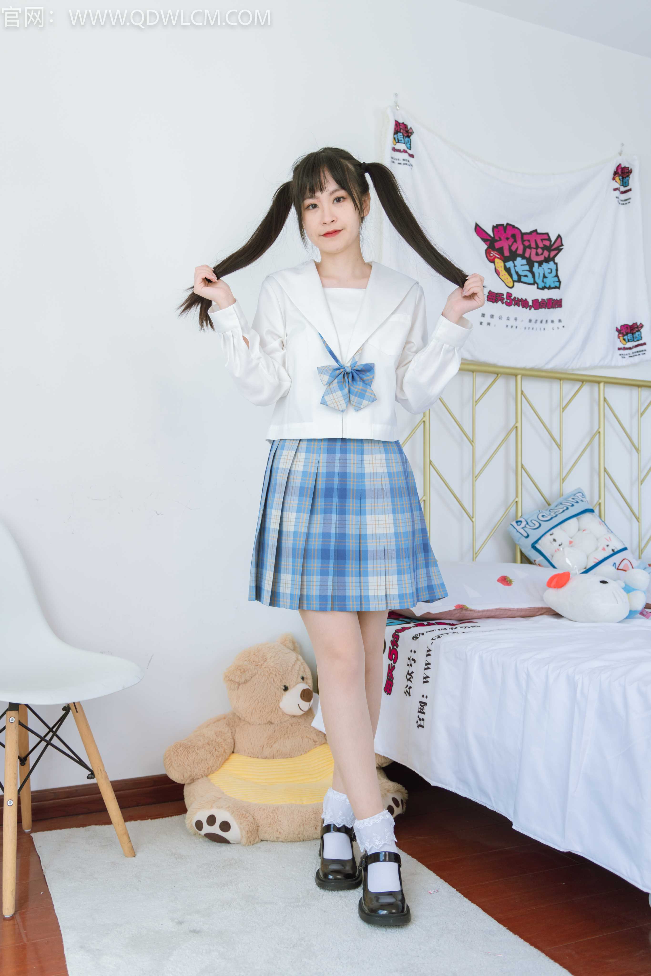 物恋传媒 NO.1342 兮兮-奔赴星空 [180P1V-4.72G]