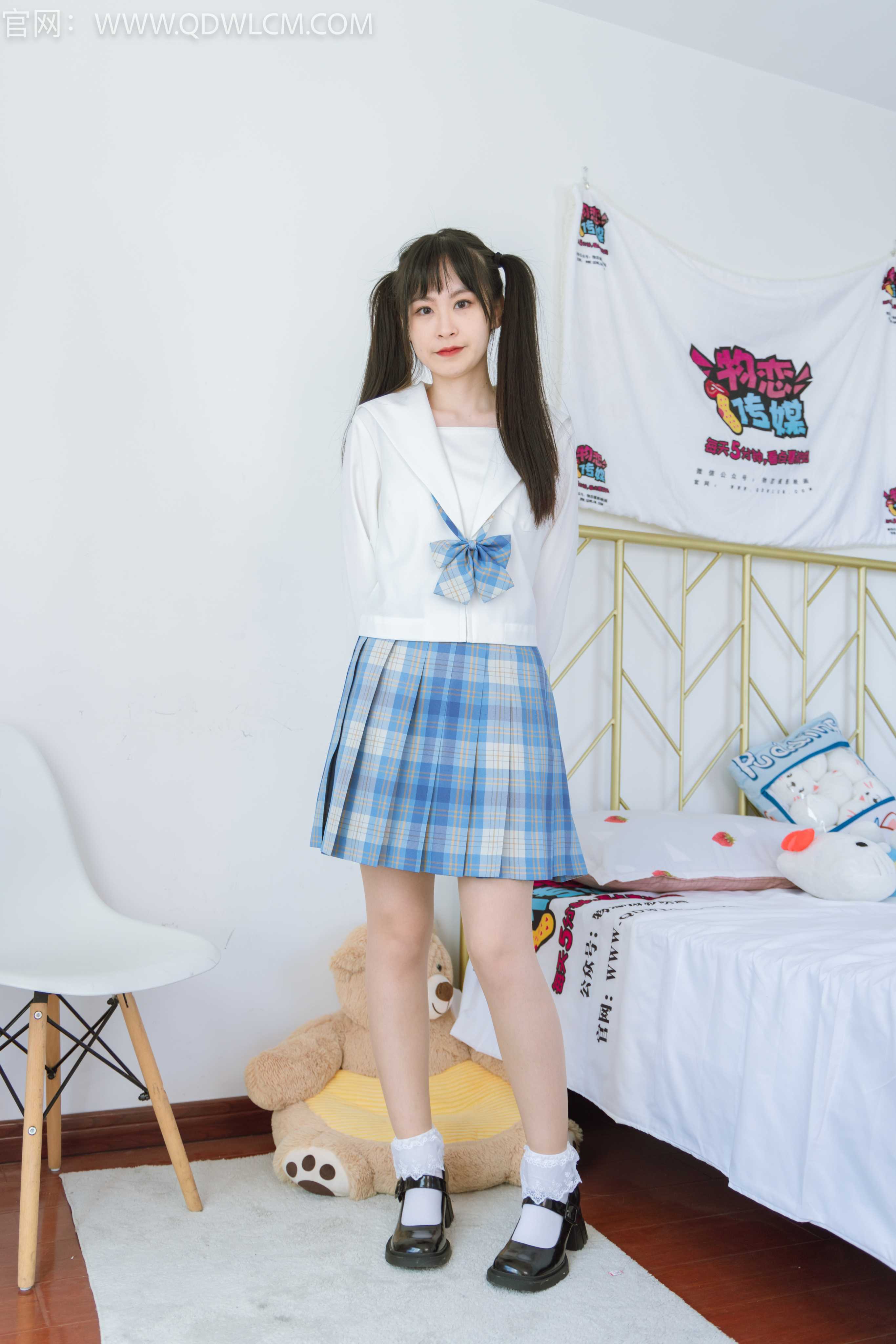 物恋传媒 NO.1342 兮兮-奔赴星空 [180P1V-4.72G]