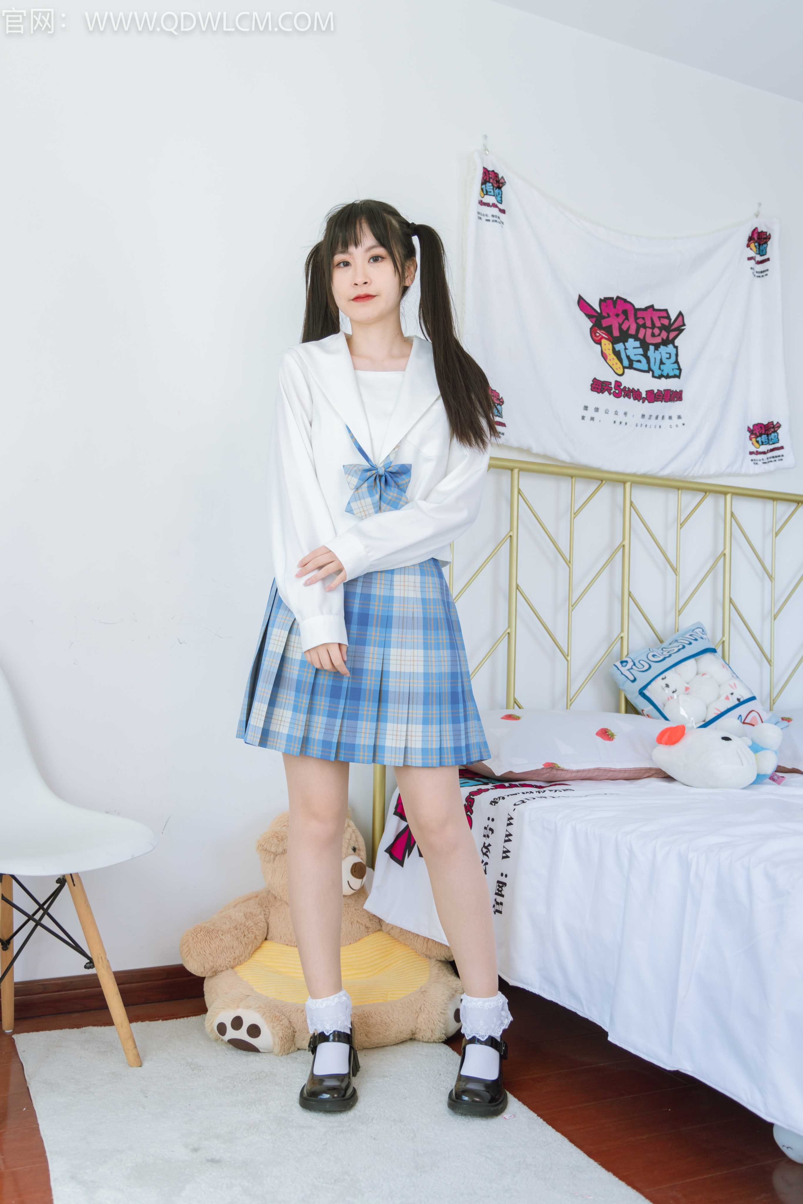 物恋传媒 NO.1342 兮兮-奔赴星空 [180P1V-4.72G]