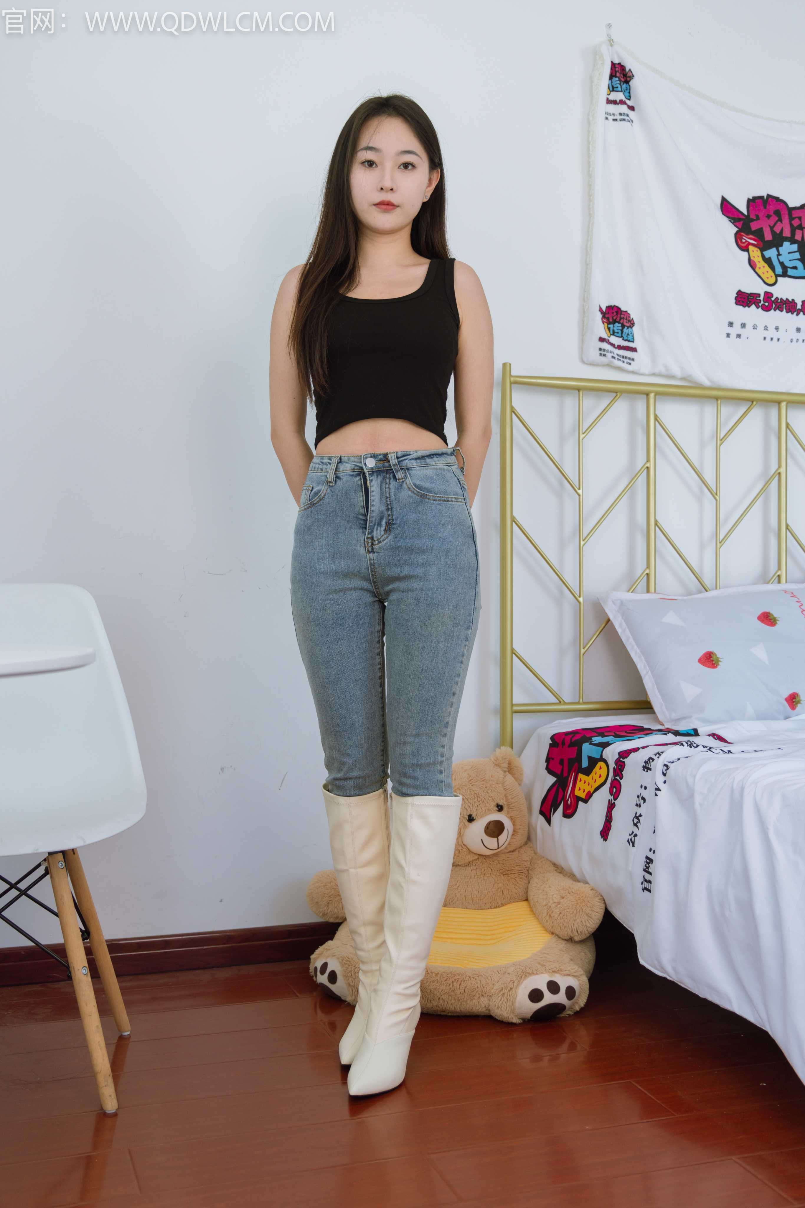 物恋传媒 NO.1348 美兔-环游星空 [150P1V-4.14G]