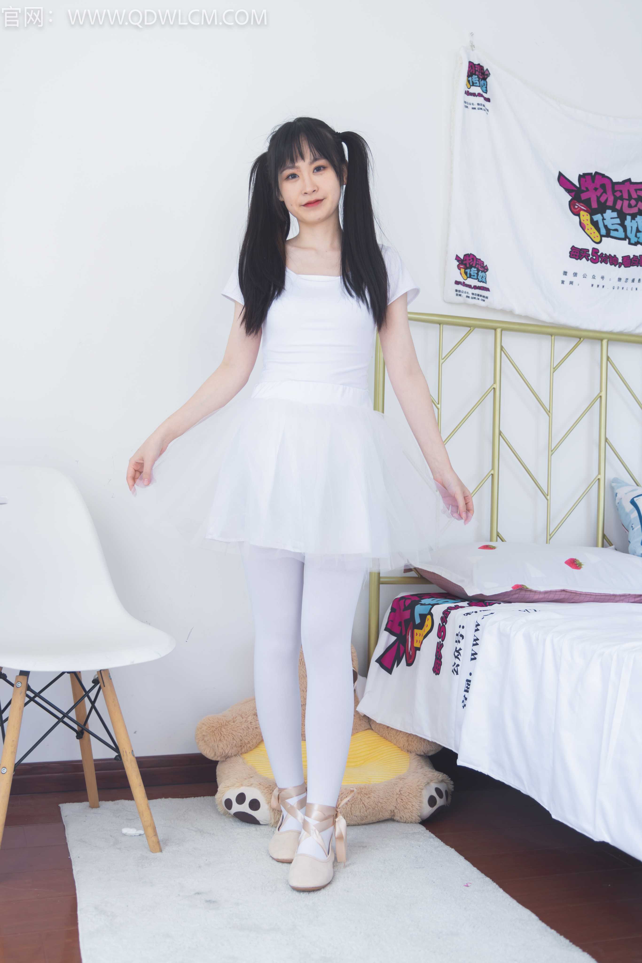 物恋传媒 NO.1361 兮兮-梦幻芭蕾 [151P1V-3.18G]