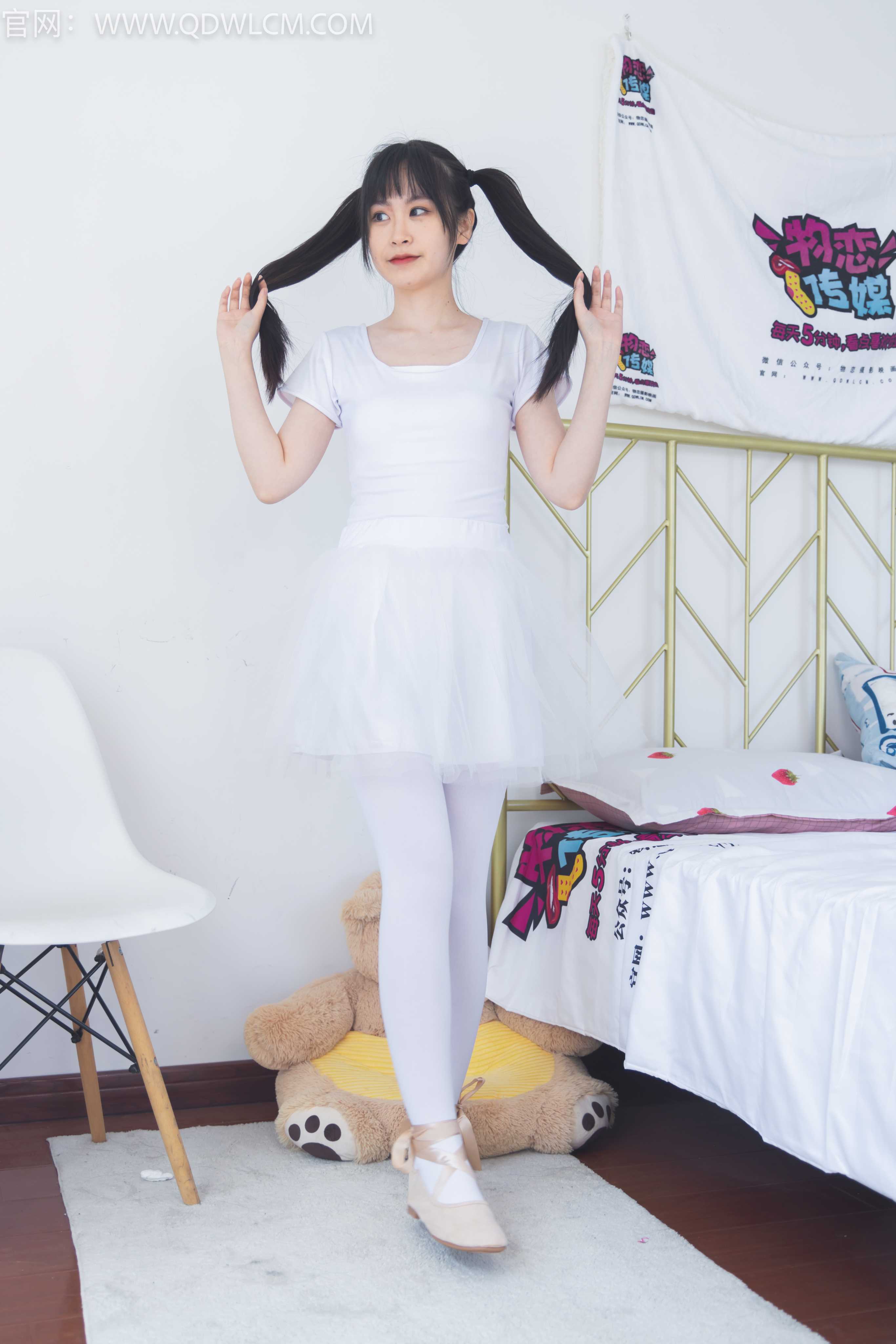 物恋传媒 NO.1361 兮兮-梦幻芭蕾 [151P1V-3.18G]