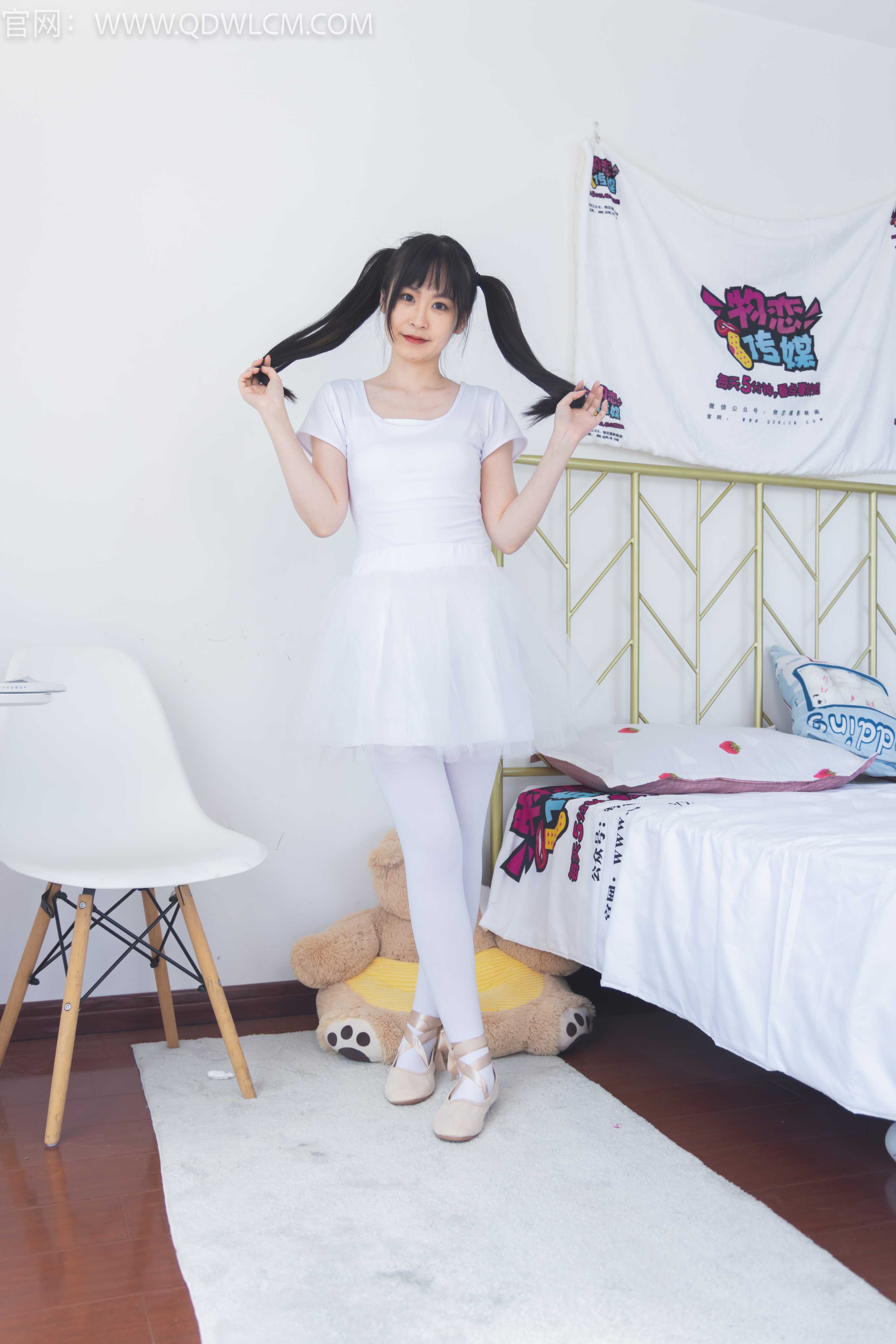 物恋传媒 NO.1361 兮兮-梦幻芭蕾 [151P1V-3.18G]