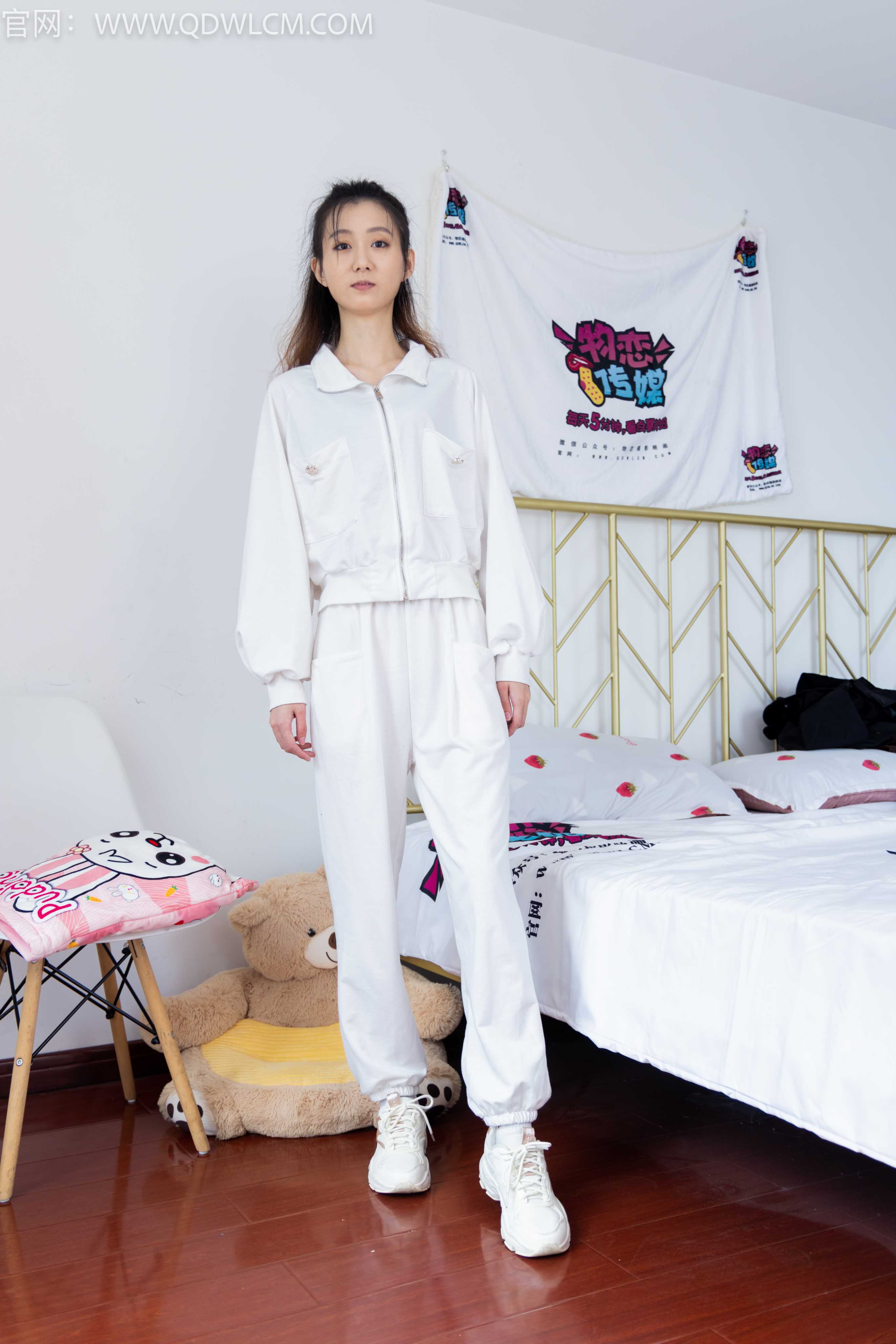 物恋传媒 NO.1377 木木-神秘的森林 [152P1V-3.59G] 插图3