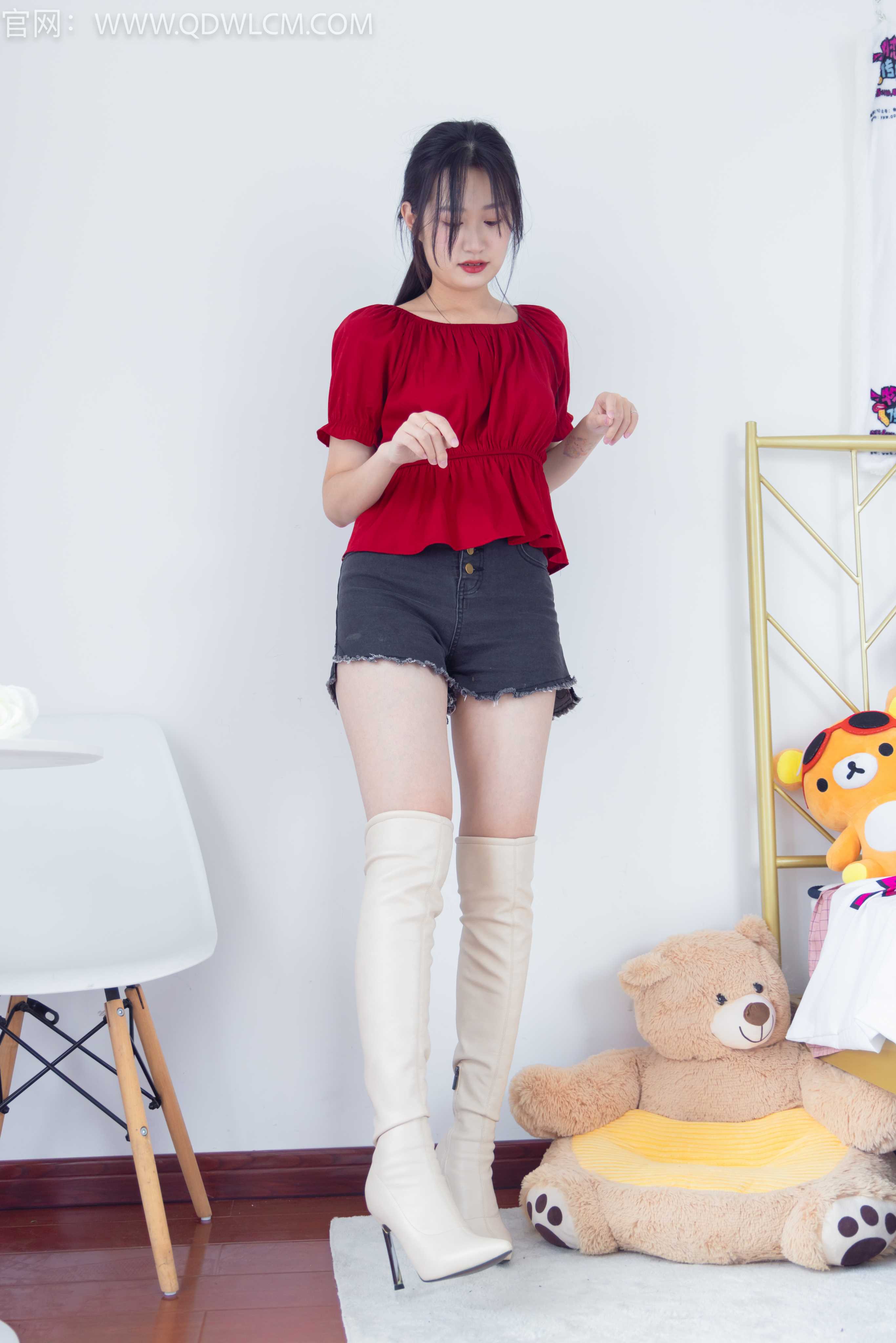 物恋传媒 NO.1389 小敏-零的焦点 [171P+1V／4.04GB]