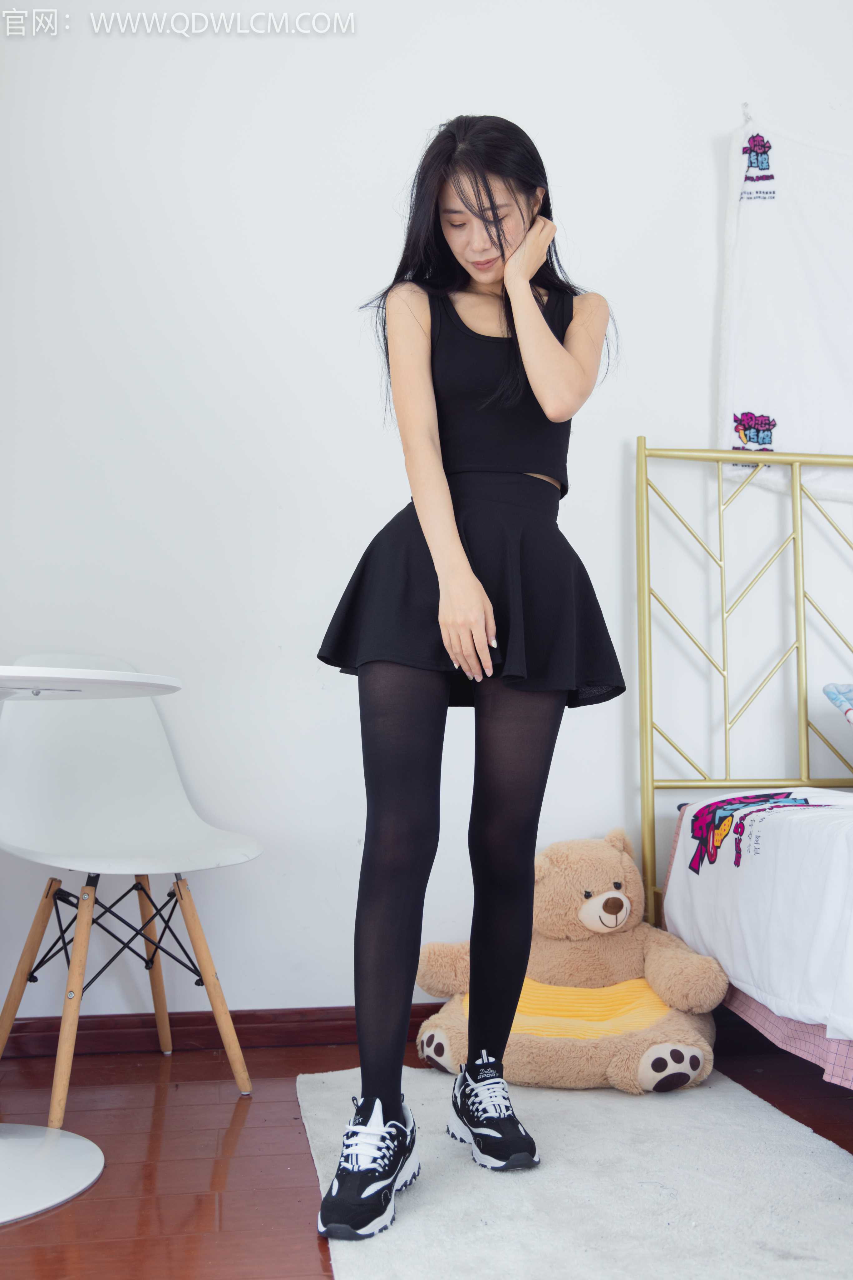 物恋传媒 NO.1390 菜菜-思念春日 [151P+1V／3.68GB]